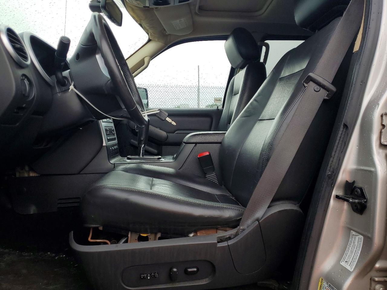 2006 Mercury Mountaineer Premier Gray vin: 4M2EU48846UJ04319