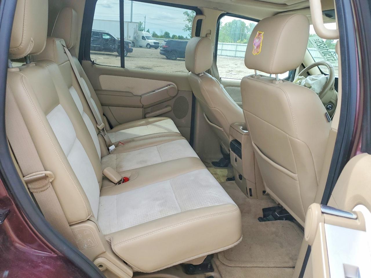 2007 Mercury Mountaineer Premier Темно-бордовый vin: 4M2EU48847UJ14298