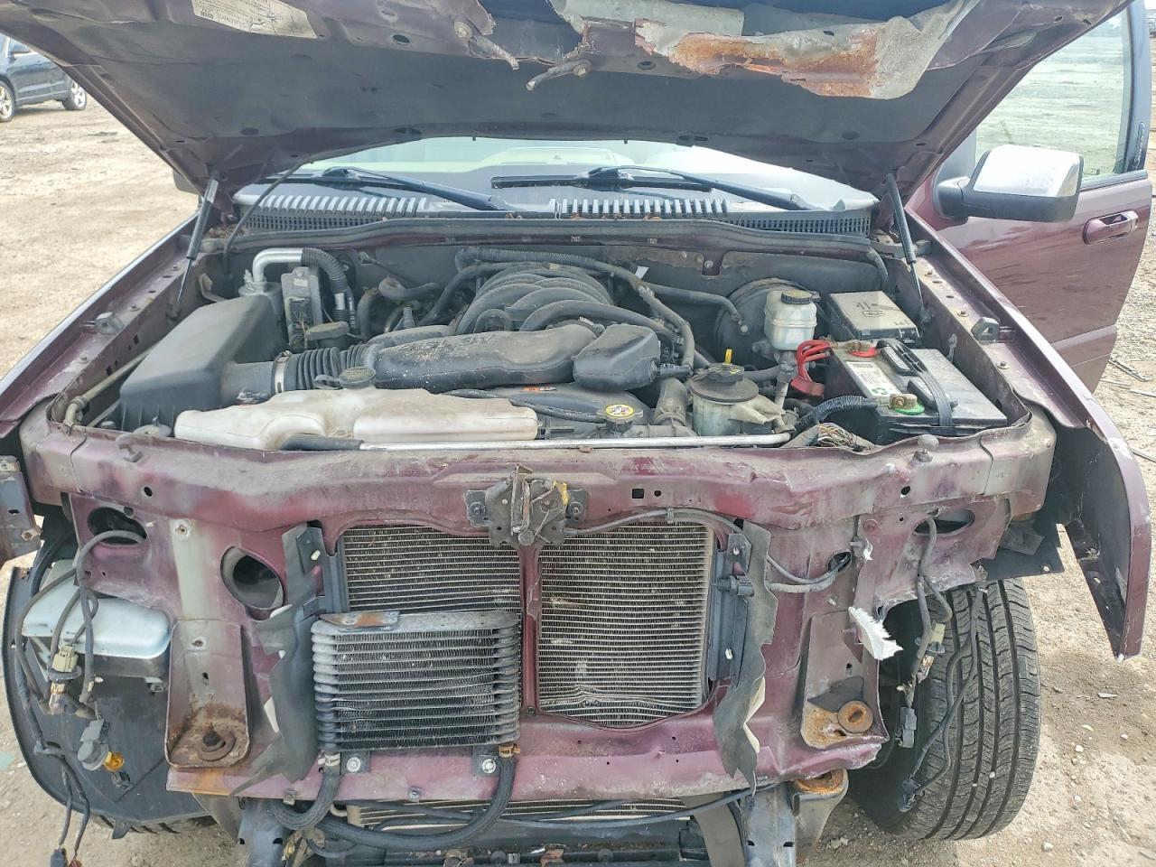 2007 Mercury Mountaineer Premier Темно-бордовый vin: 4M2EU48847UJ14298