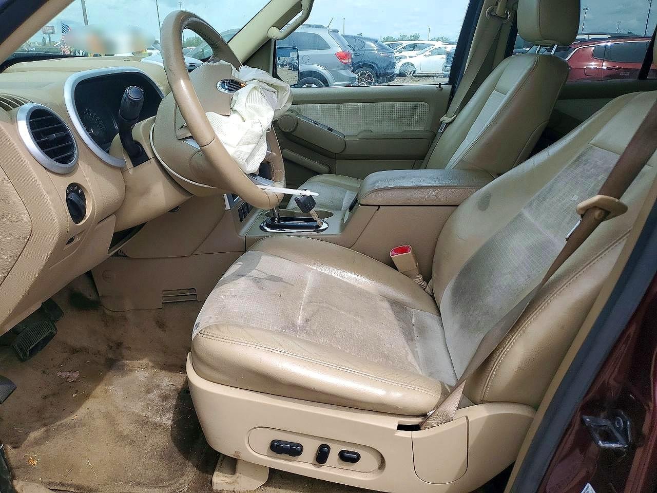 2007 Mercury Mountaineer Premier Темно-бордовый vin: 4M2EU48847UJ14298