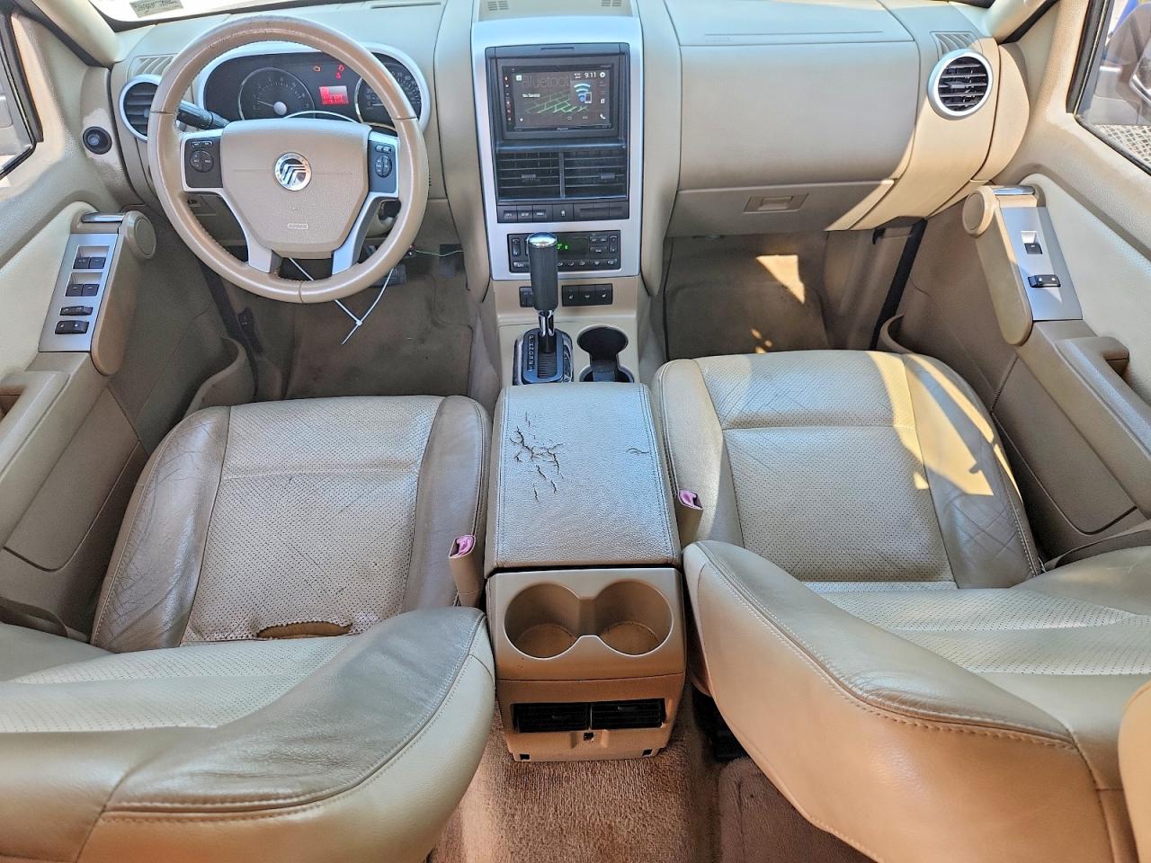 2008 Mercury Mountaineer Premier White vin: 4M2EU48858UJ03991