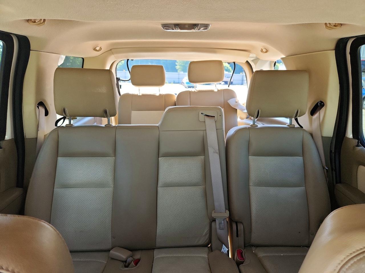 2008 Mercury Mountaineer Premier White vin: 4M2EU48858UJ03991