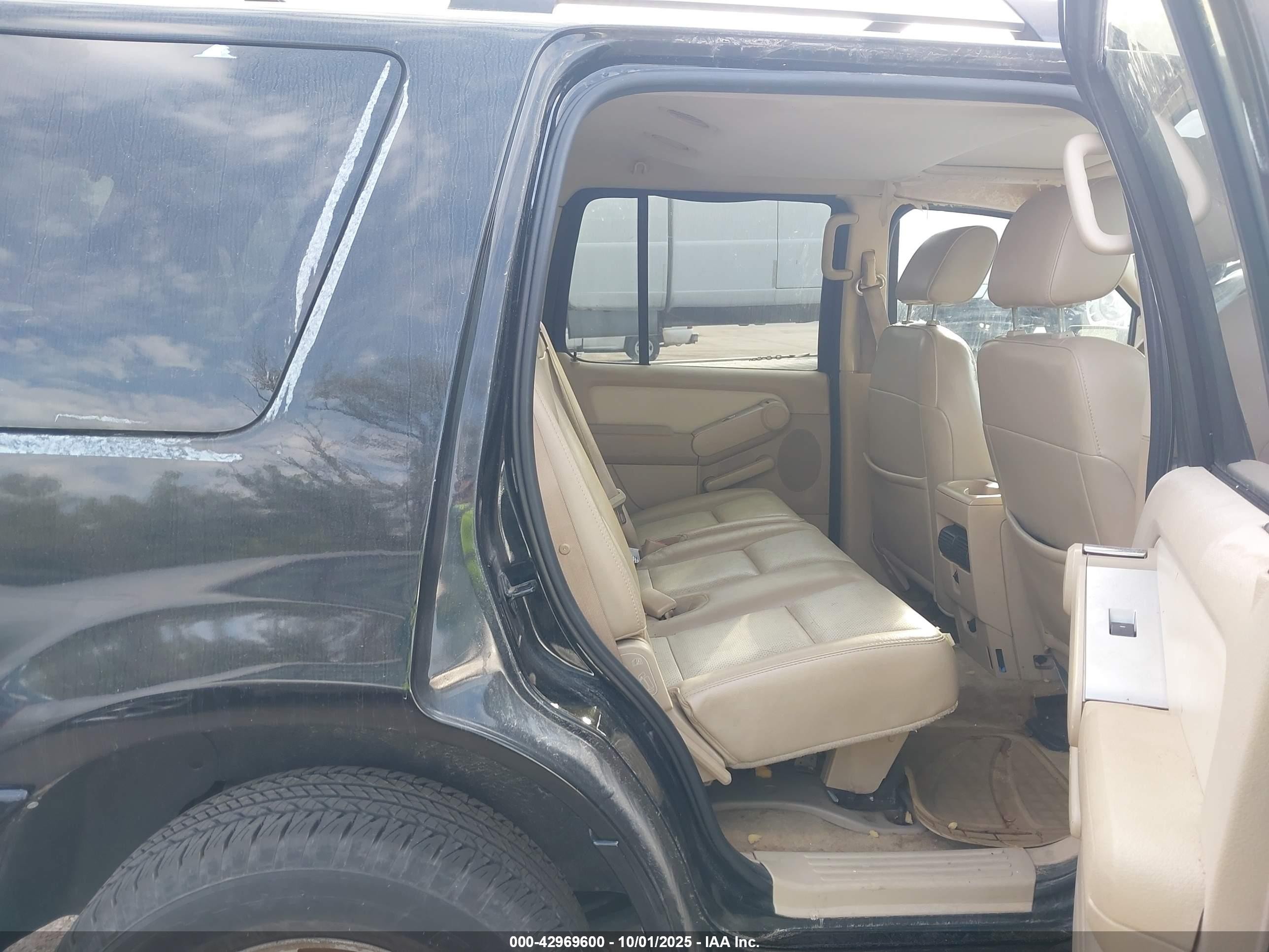 2006 Mercury Mountaineer Premier Black vin: 4M2EU48866UJ22577