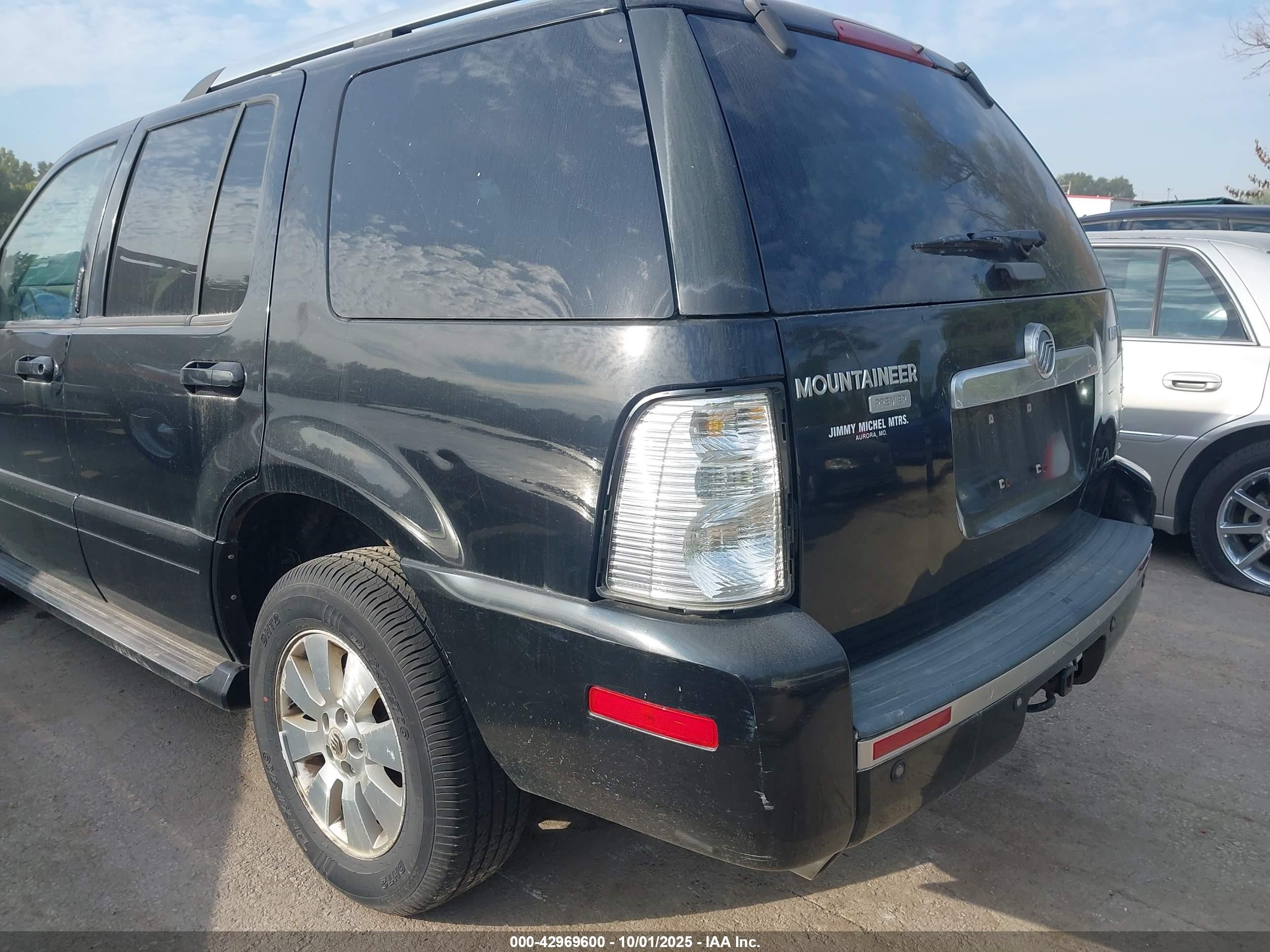 2006 Mercury Mountaineer Premier Black vin: 4M2EU48866UJ22577