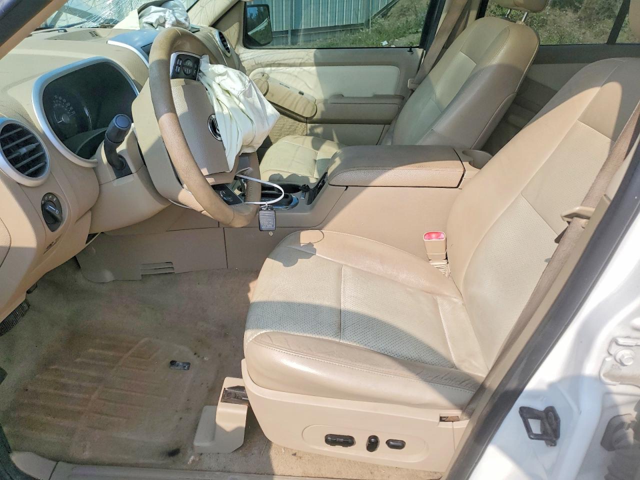 2008 Mercury Mountaineer Premier White vin: 4M2EU48868UJ05877