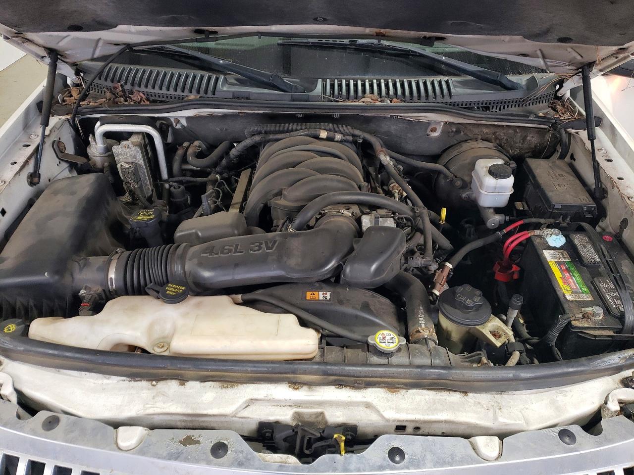2009 Mercury Mountaineer Premier Кремовый vin: 4M2EU48869UJ00227