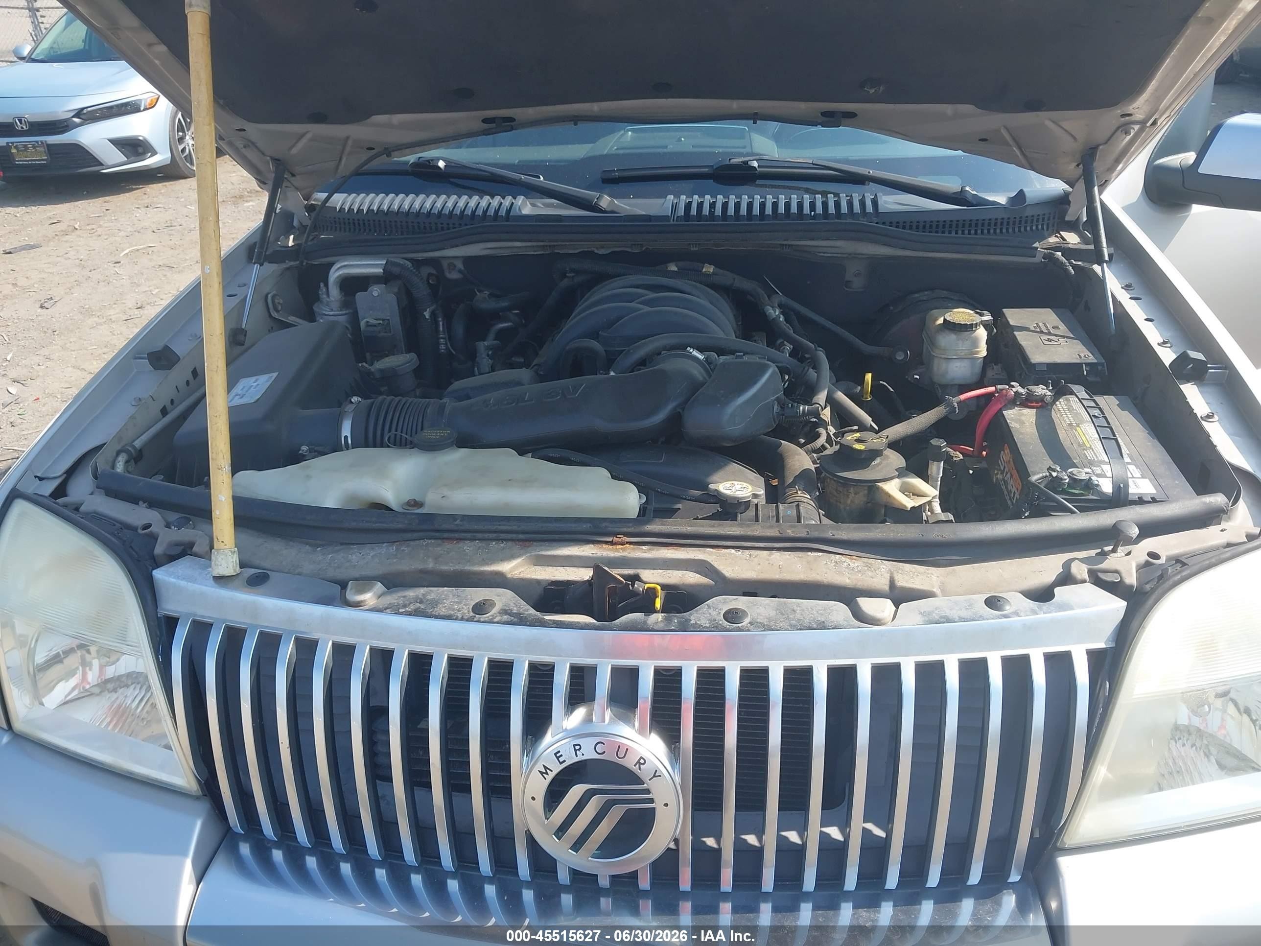 2006 Mercury Mountaineer Premier Silver vin: 4M2EU48876UJ00054
