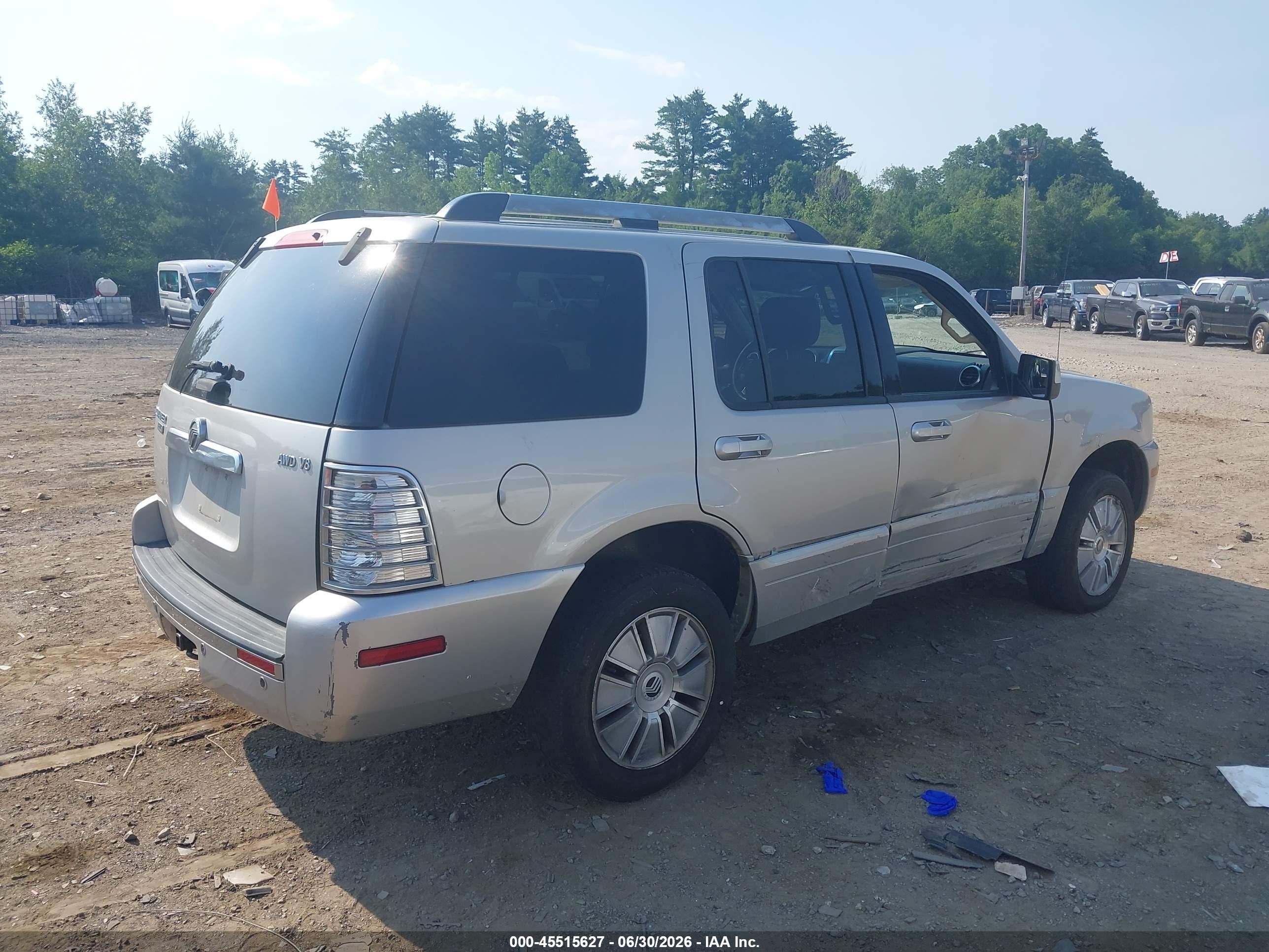 2006 Mercury Mountaineer Premier Silver vin: 4M2EU48876UJ00054