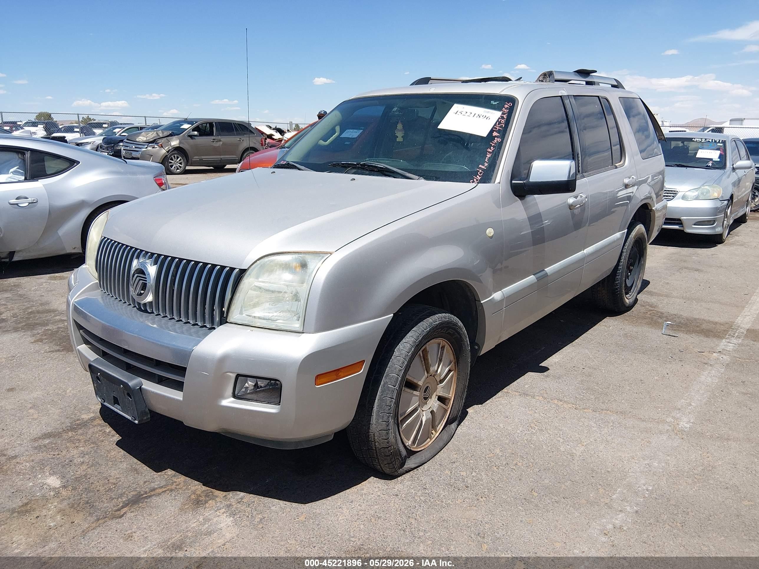 2006 Mercury Mountaineer Premier Серебряный vin: 4M2EU48876UJ08722