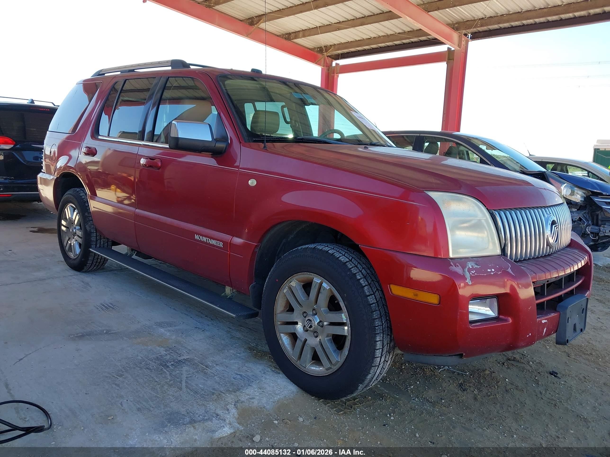 2008 Mercury Mountaineer Premier Burgundy vin: 4M2EU48878UJ05807