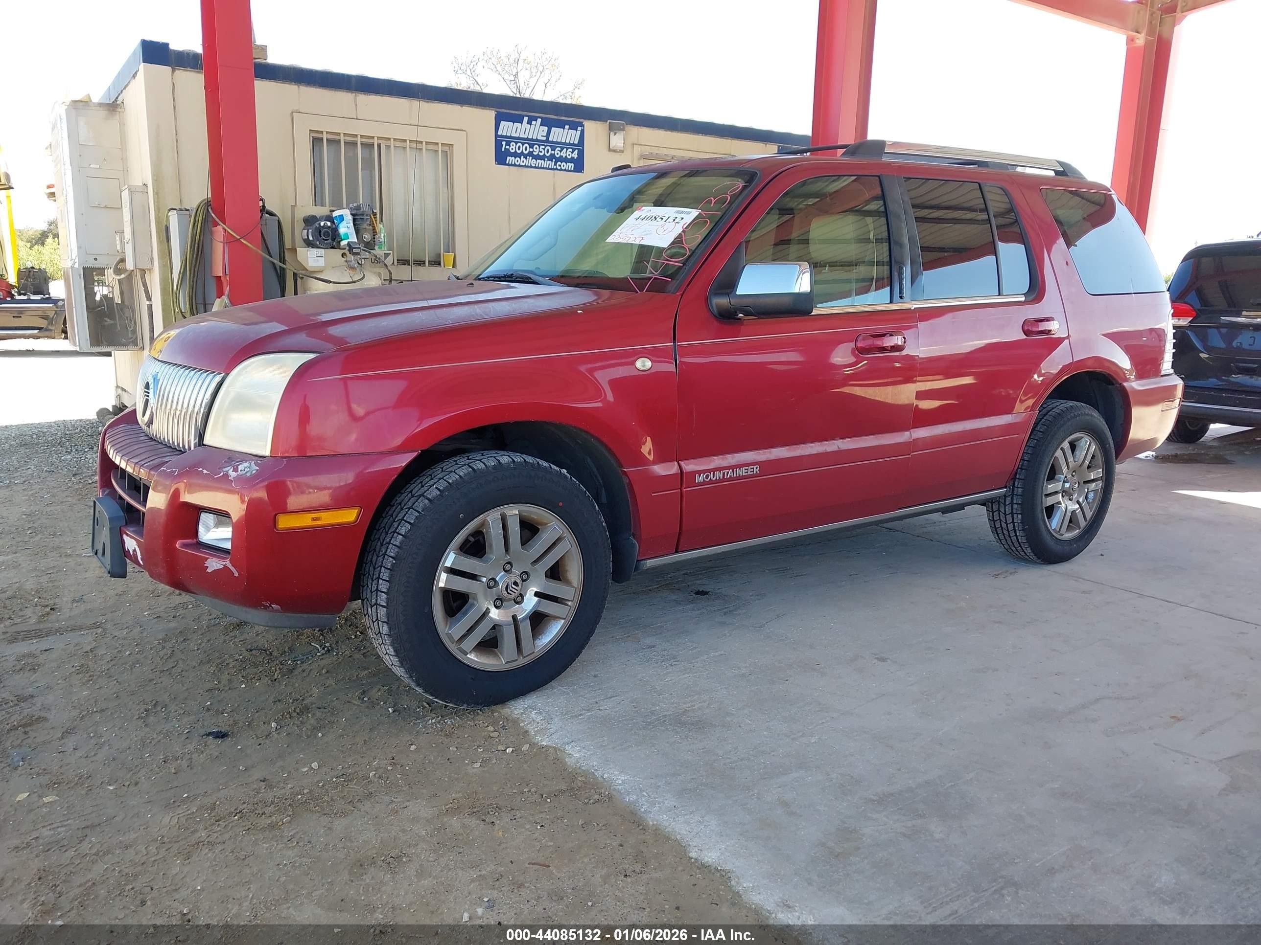 2008 Mercury Mountaineer Premier Burgundy vin: 4M2EU48878UJ05807