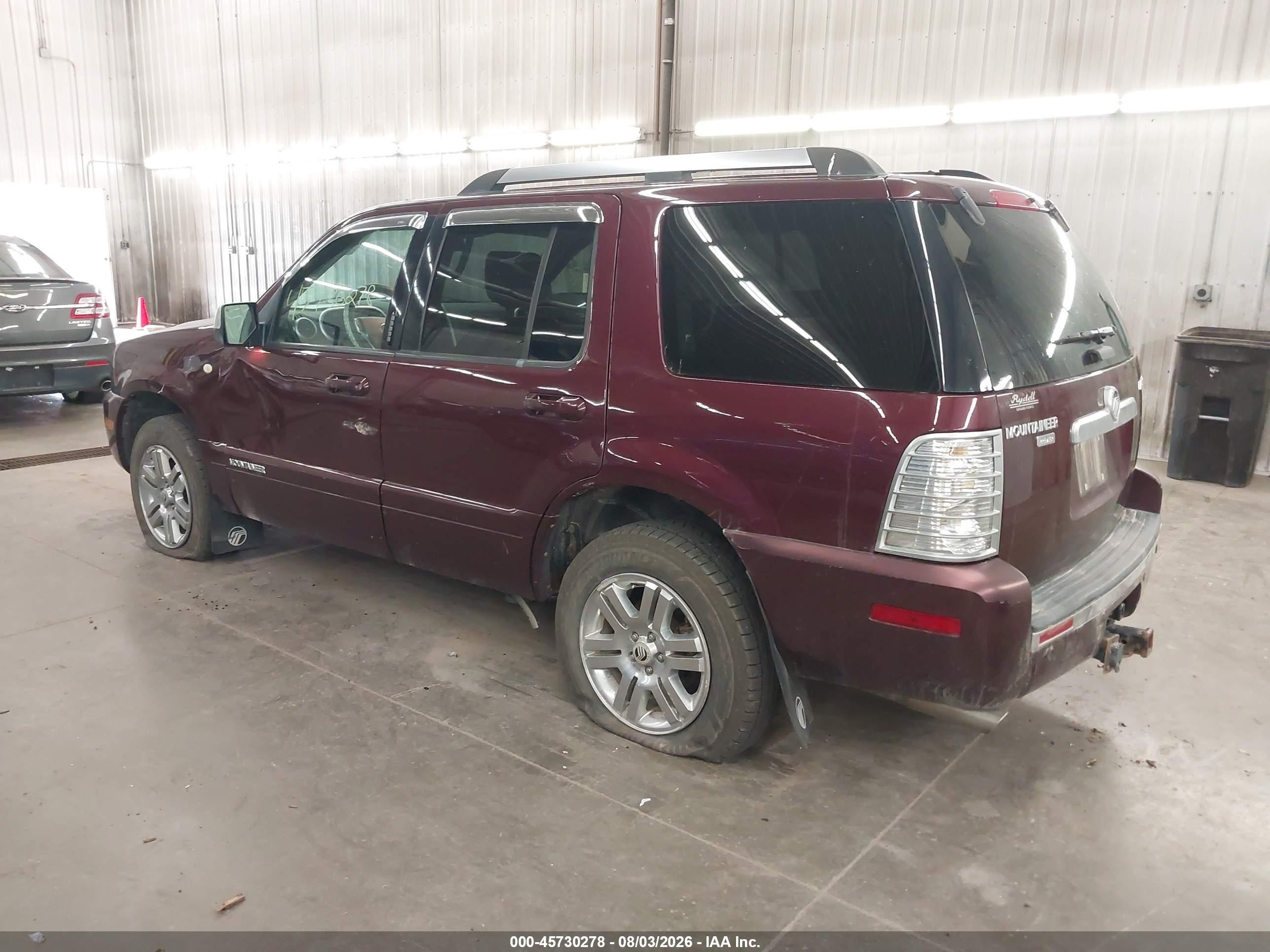 2008 Mercury Mountaineer Premier Maroon vin: 4M2EU48878UJ11526