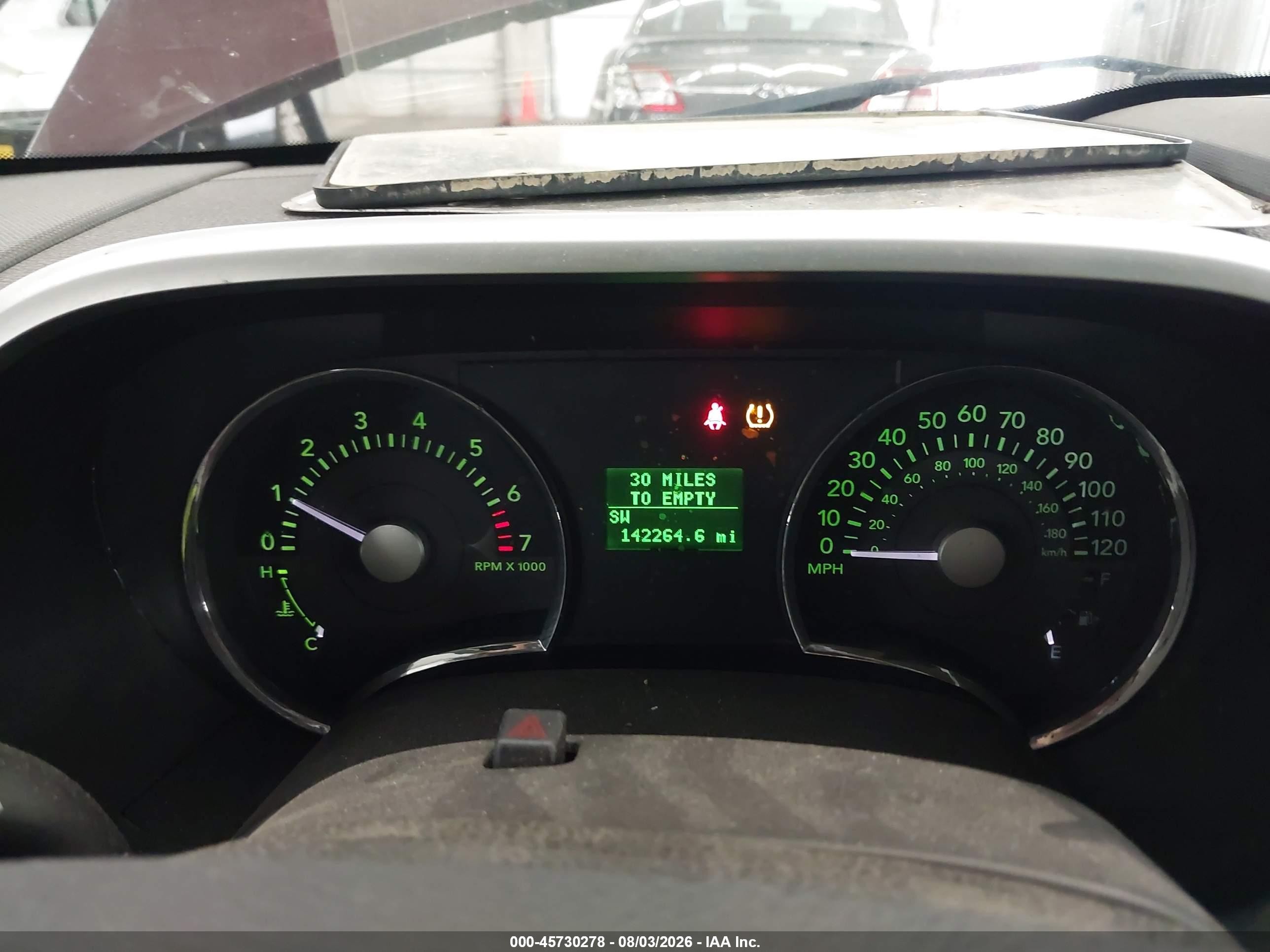 2008 Mercury Mountaineer Premier Maroon vin: 4M2EU48878UJ11526