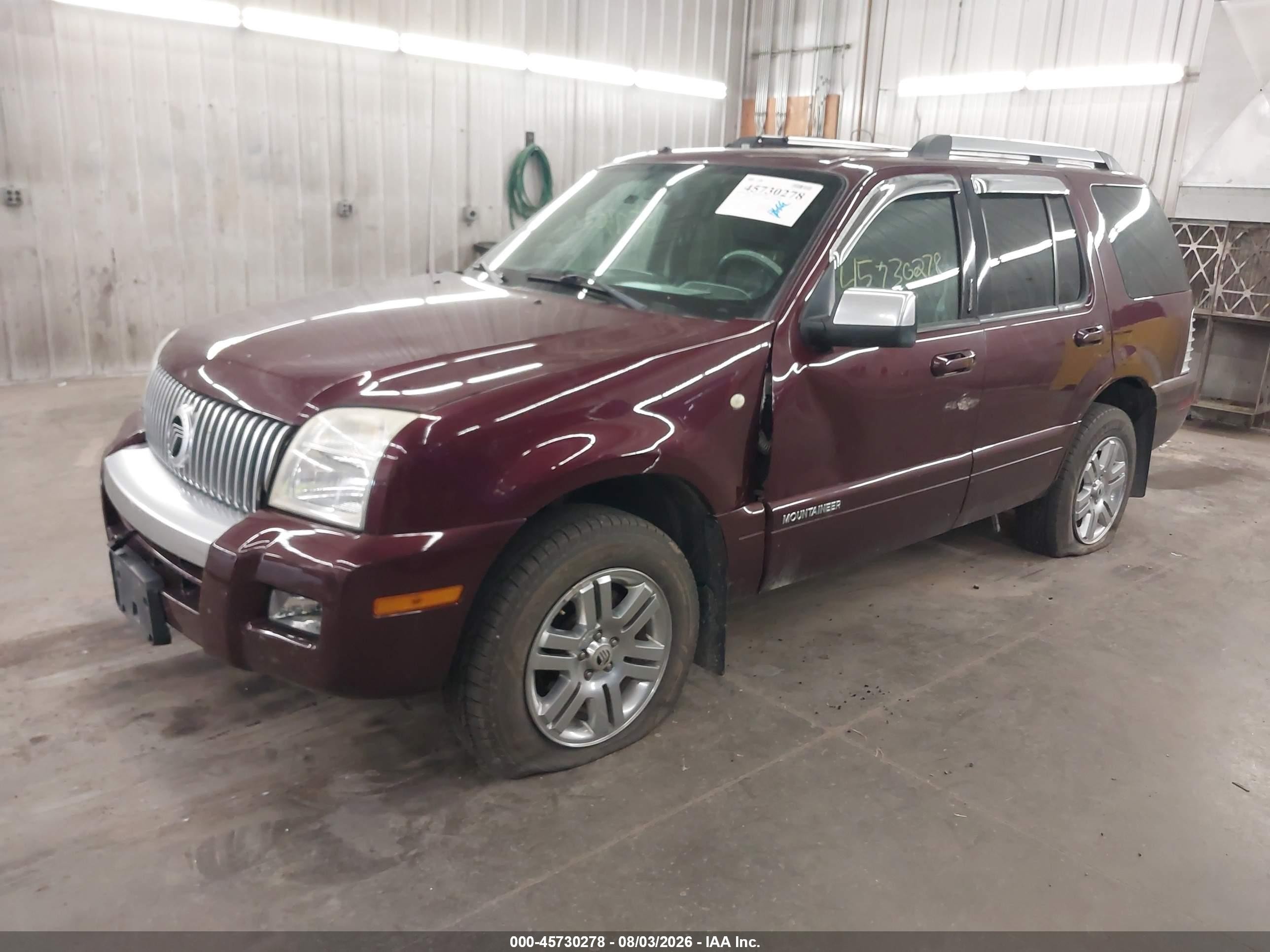 2008 Mercury Mountaineer Premier Maroon vin: 4M2EU48878UJ11526