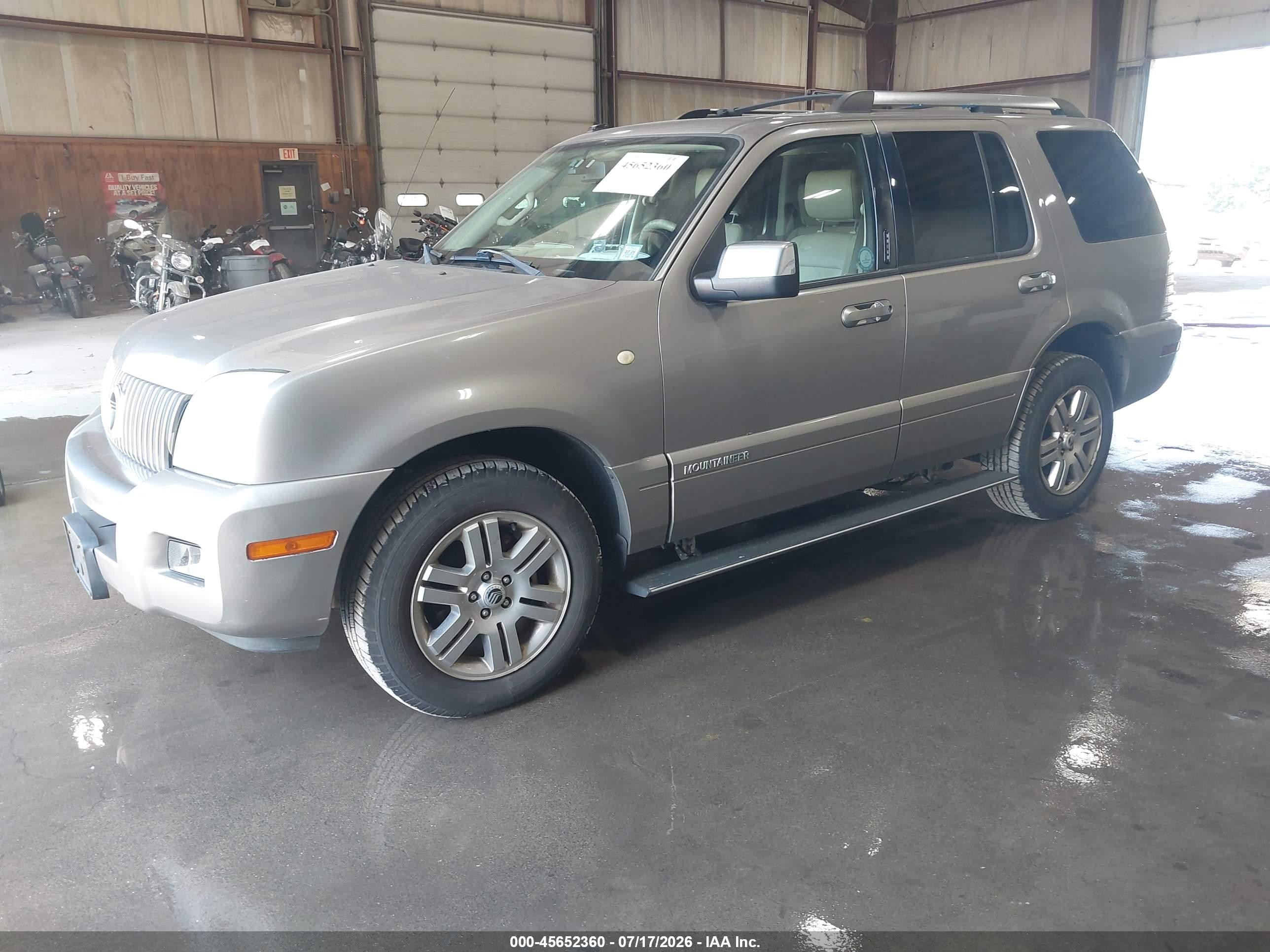 2008 Mercury Mountaineer Premier Gray vin: 4M2EU48888UJ14323