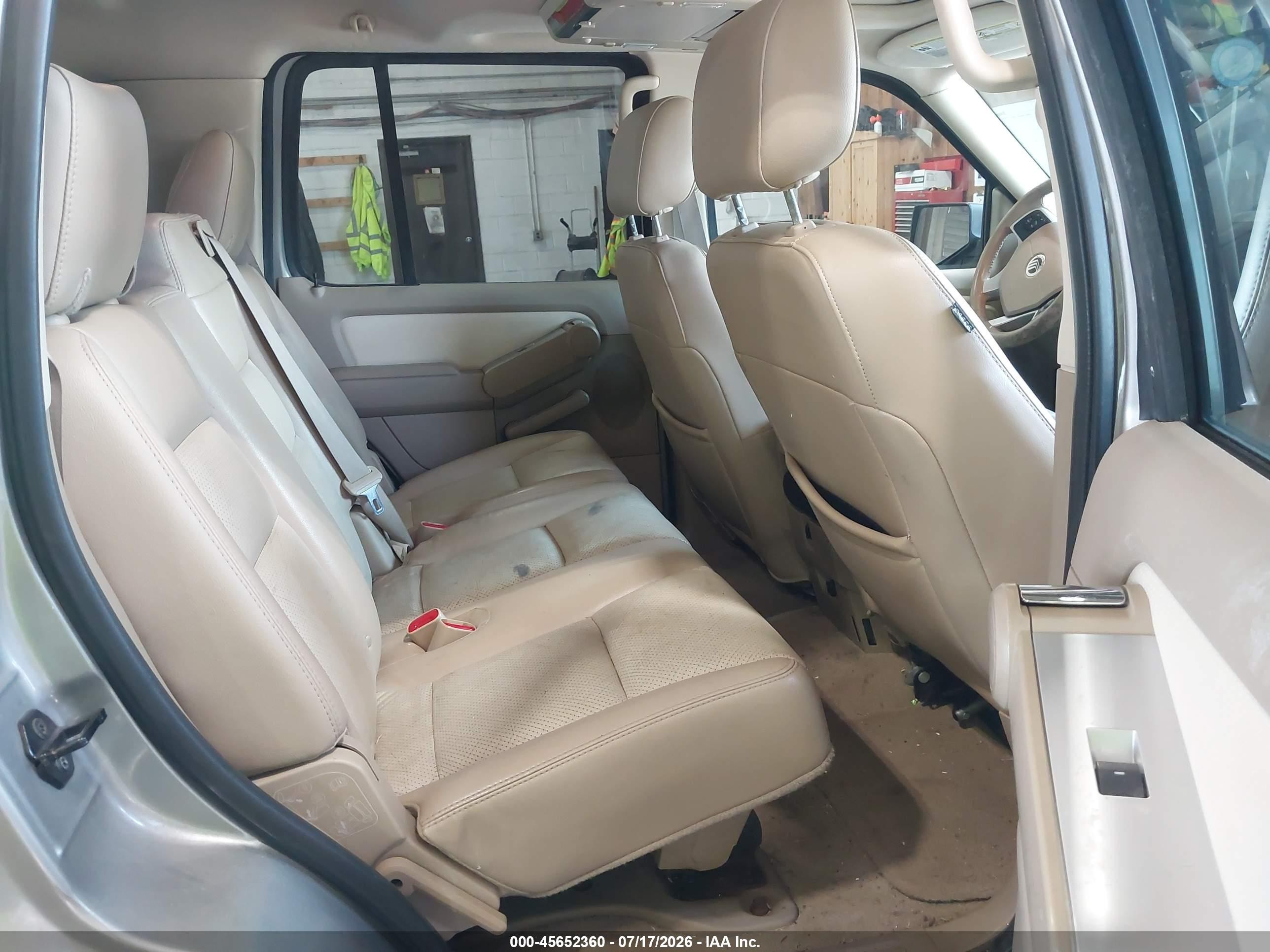 2008 Mercury Mountaineer Premier Gray vin: 4M2EU48888UJ14323
