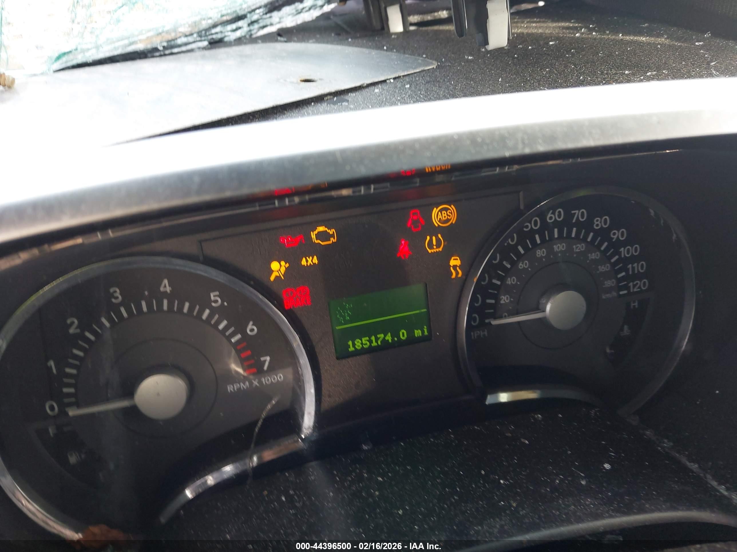2006 Mercury Mountaineer Premier Silver vin: 4M2EU48896UJ07300