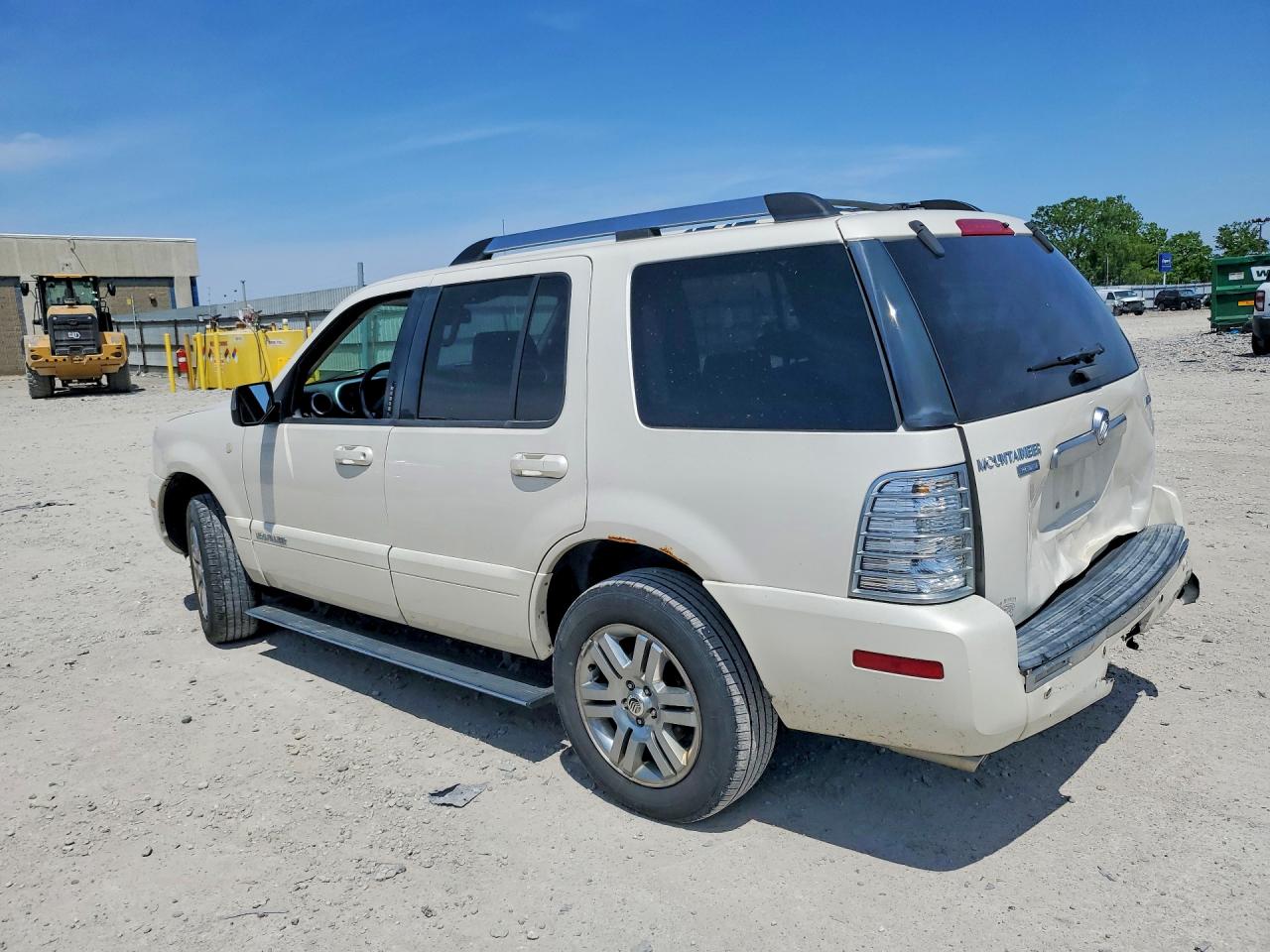 2008 Mercury Mountaineer Premier White vin: 4M2EU48898UJ00091