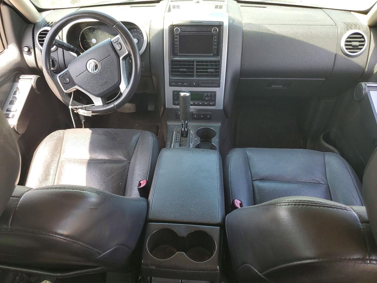 2008 Mercury Mountaineer Premier White vin: 4M2EU48898UJ00091