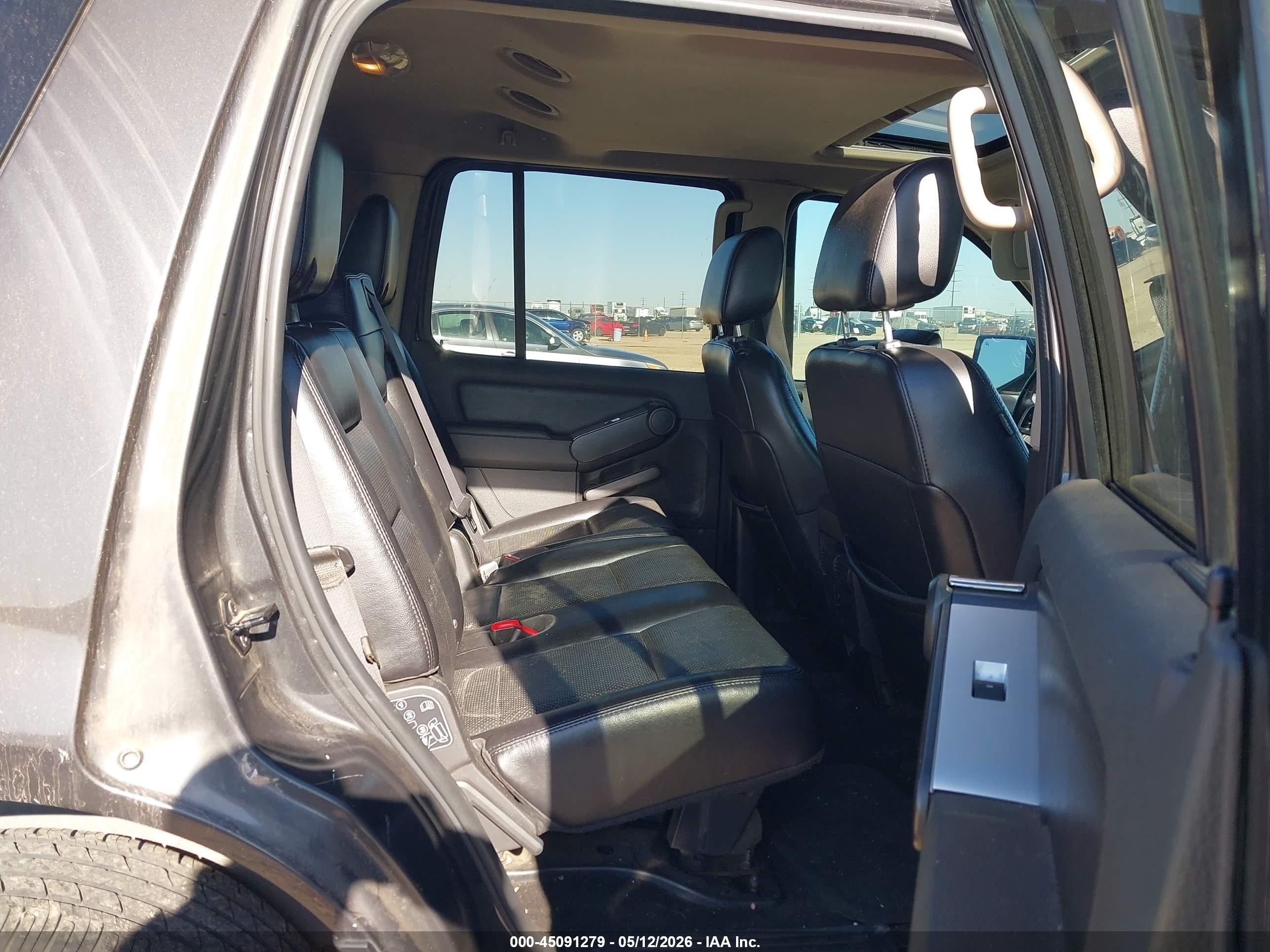 2007 Mercury Mountaineer Premier Black vin: 4M2EU488X7UJ00213