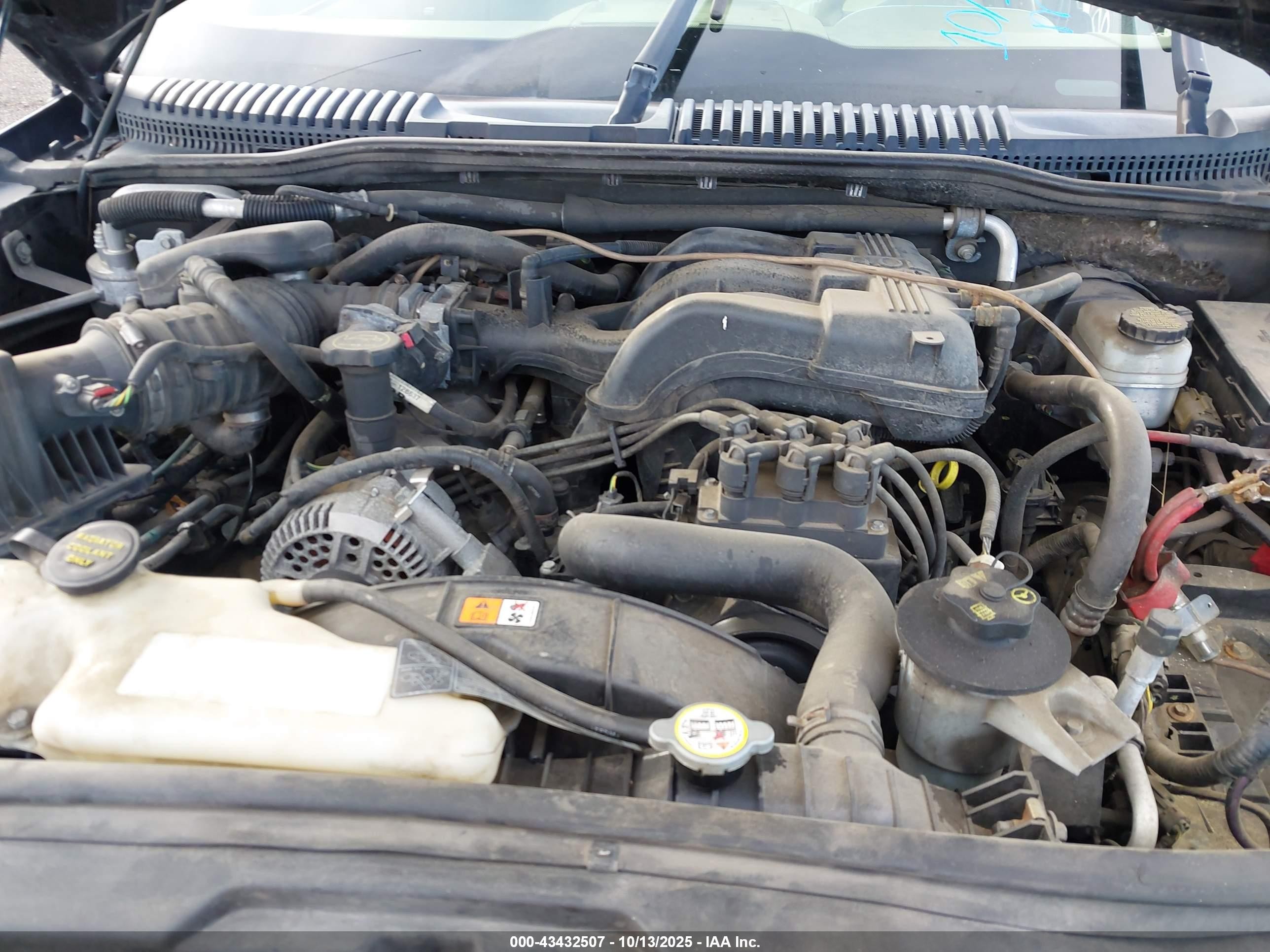 2008 Mercury Mountaineer Premier Black vin: 4M2EU48E28UJ03128