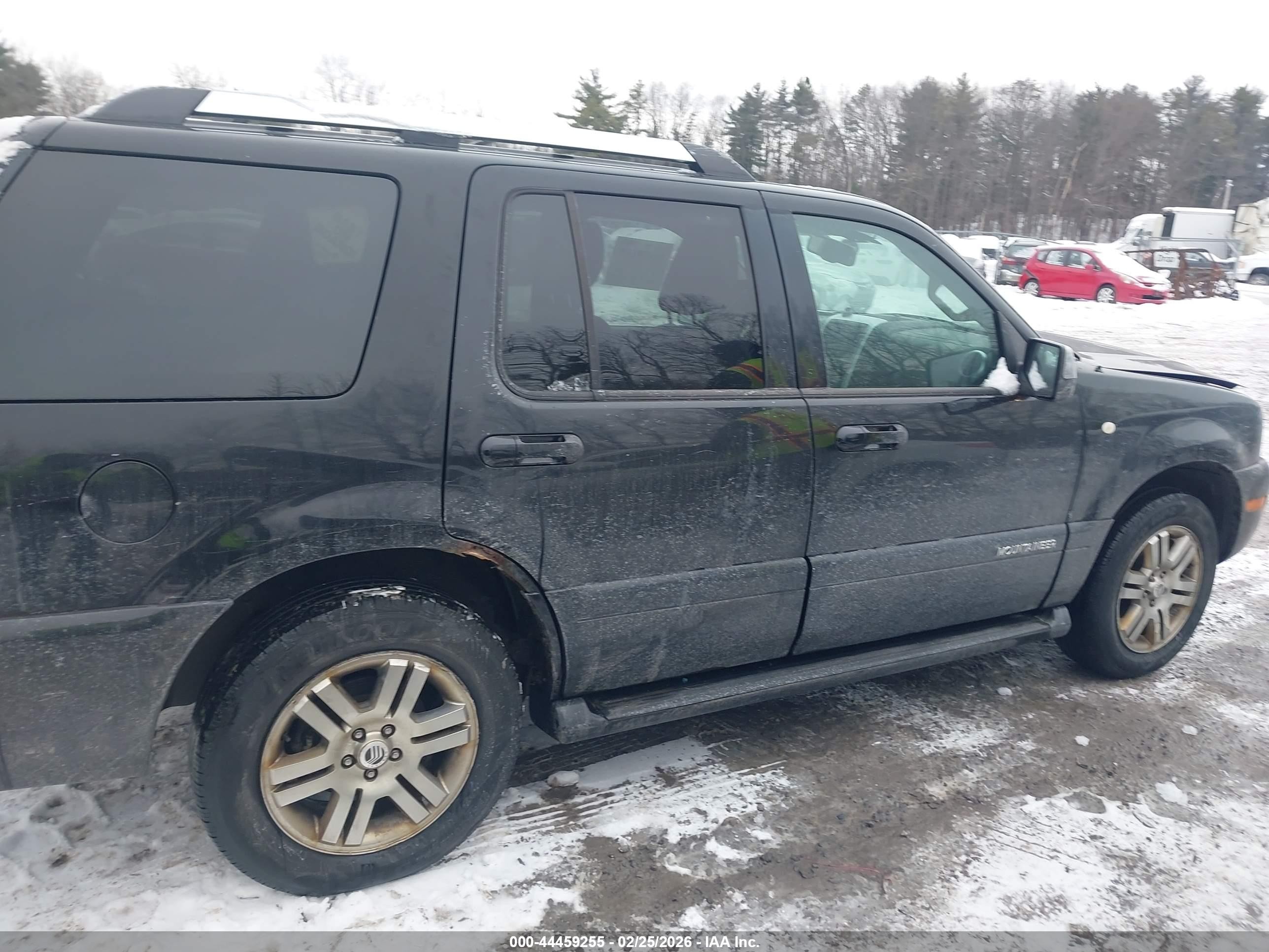 2009 Mercury Mountaineer Premier Черный vin: 4M2EU48E29UJ00263
