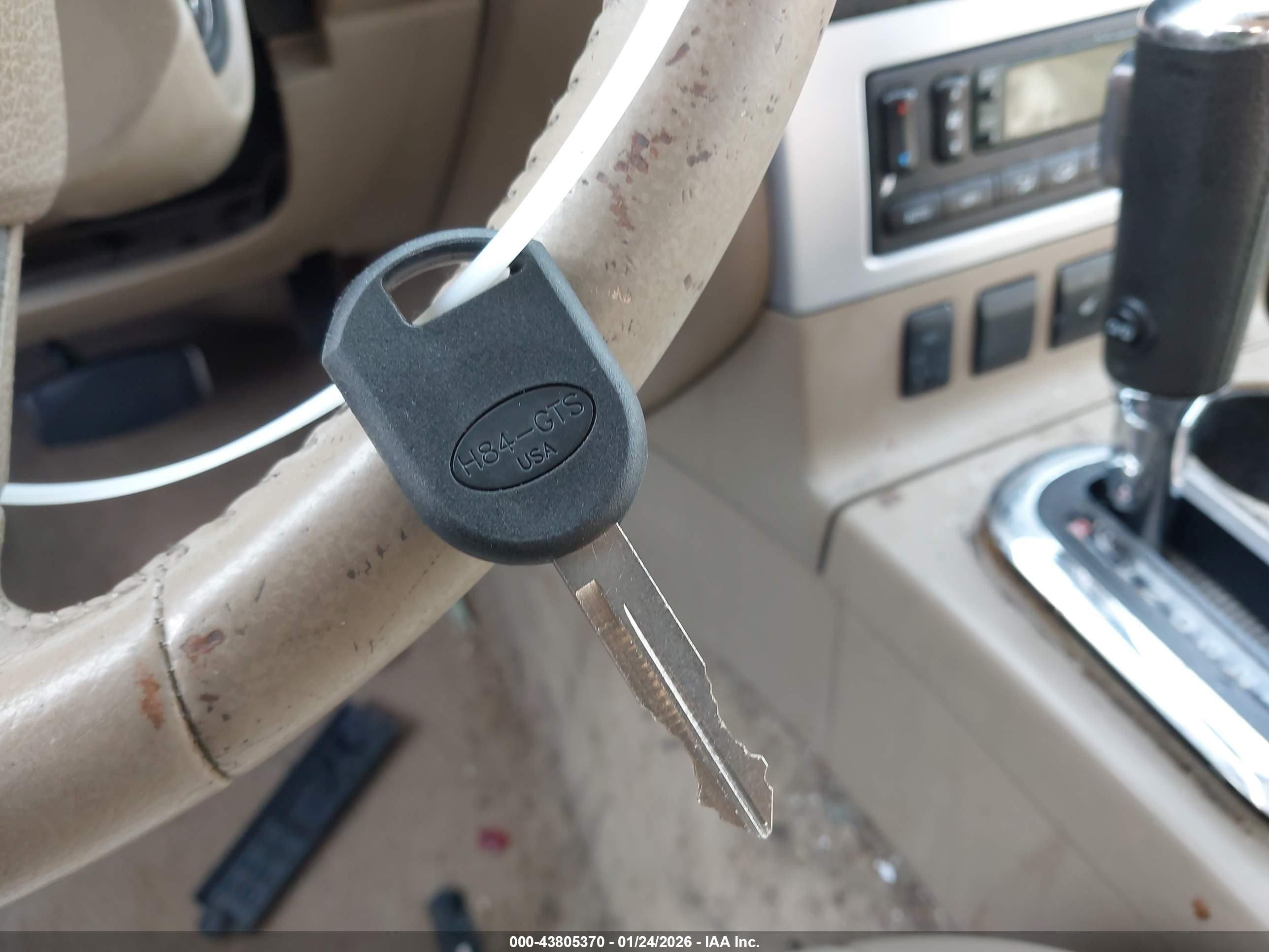2008 Mercury Mountaineer Premier White vin: 4M2EU48E68UJ04198