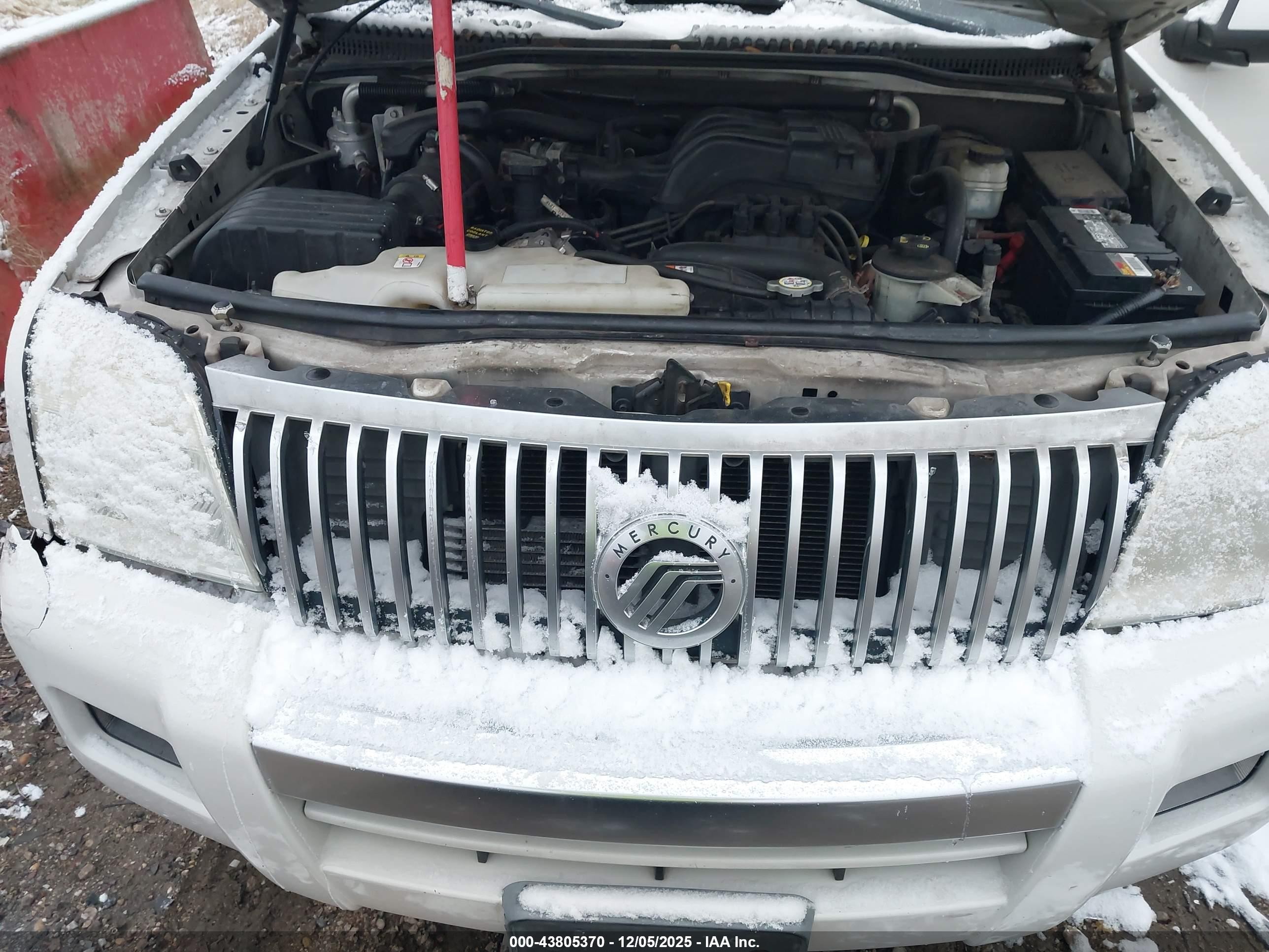 2008 Mercury Mountaineer Premier White vin: 4M2EU48E68UJ04198