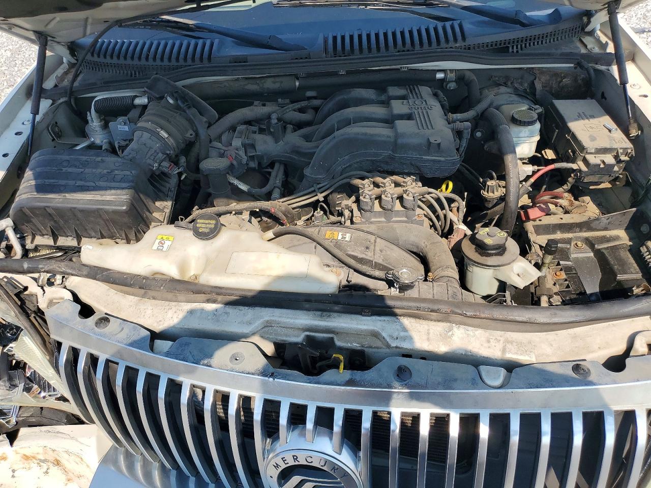 2007 Mercury Mountaineer Premier White vin: 4M2EU48E77UJ11353
