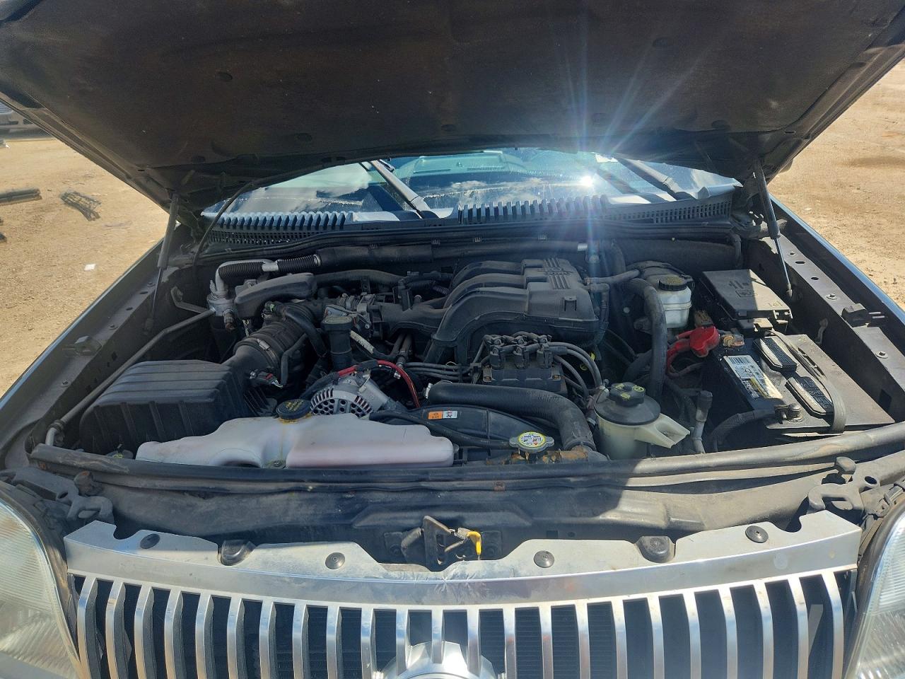 2007 Mercury Mountaineer Premier Gray vin: 4M2EU48E87UJ04119