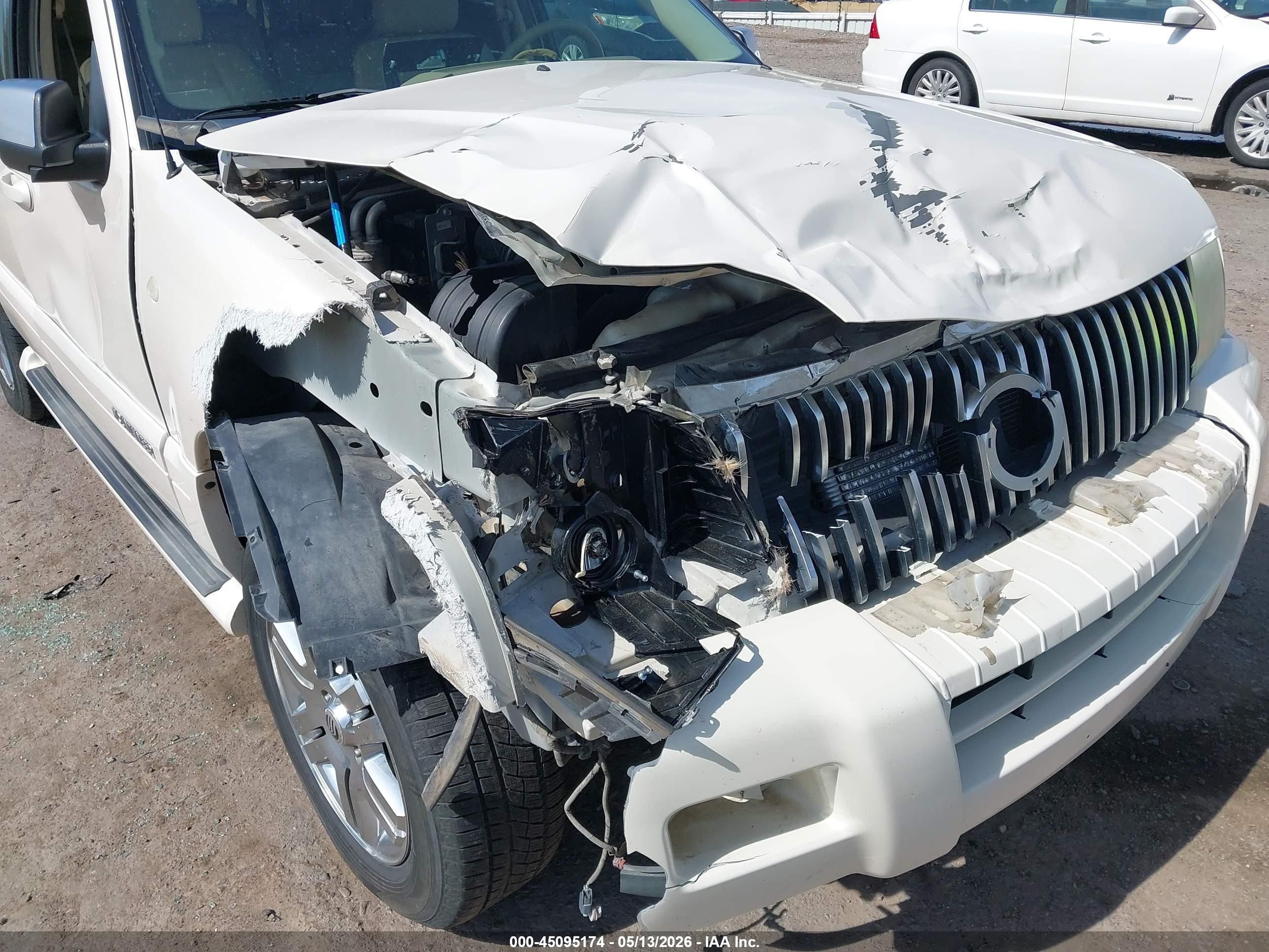 2007 Mercury Mountaineer Premier White vin: 4M2EU48E97UJ11418