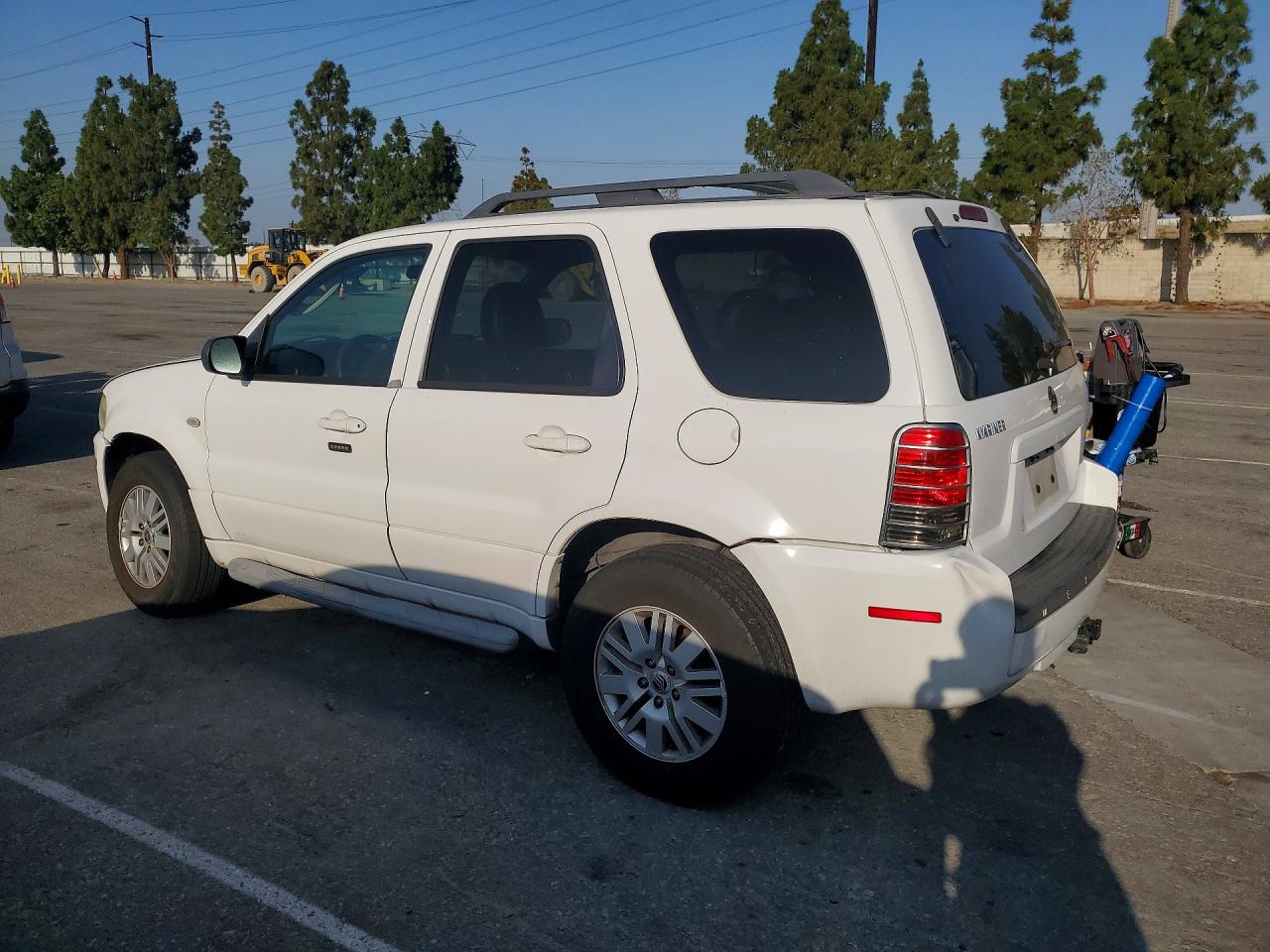 2005 Mercury Mariner White vin: 4M2YU56105DJ33579