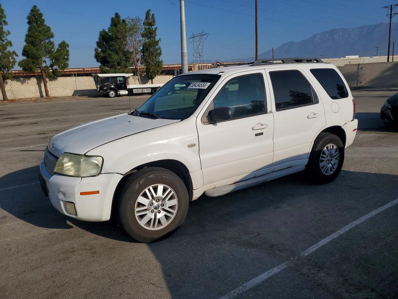 2005 Mercury Mariner White vin: 4M2YU56105DJ33579