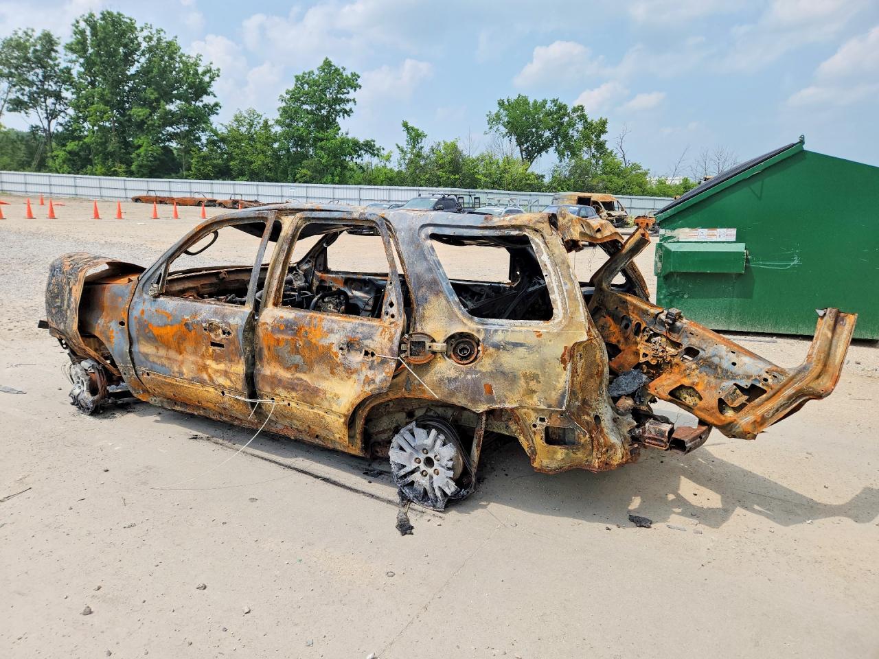 2006 Mercury Mariner Burn vin: 4M2YU56136DJ00271