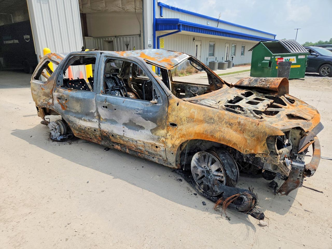 2006 Mercury Mariner Burn vin: 4M2YU56136DJ00271