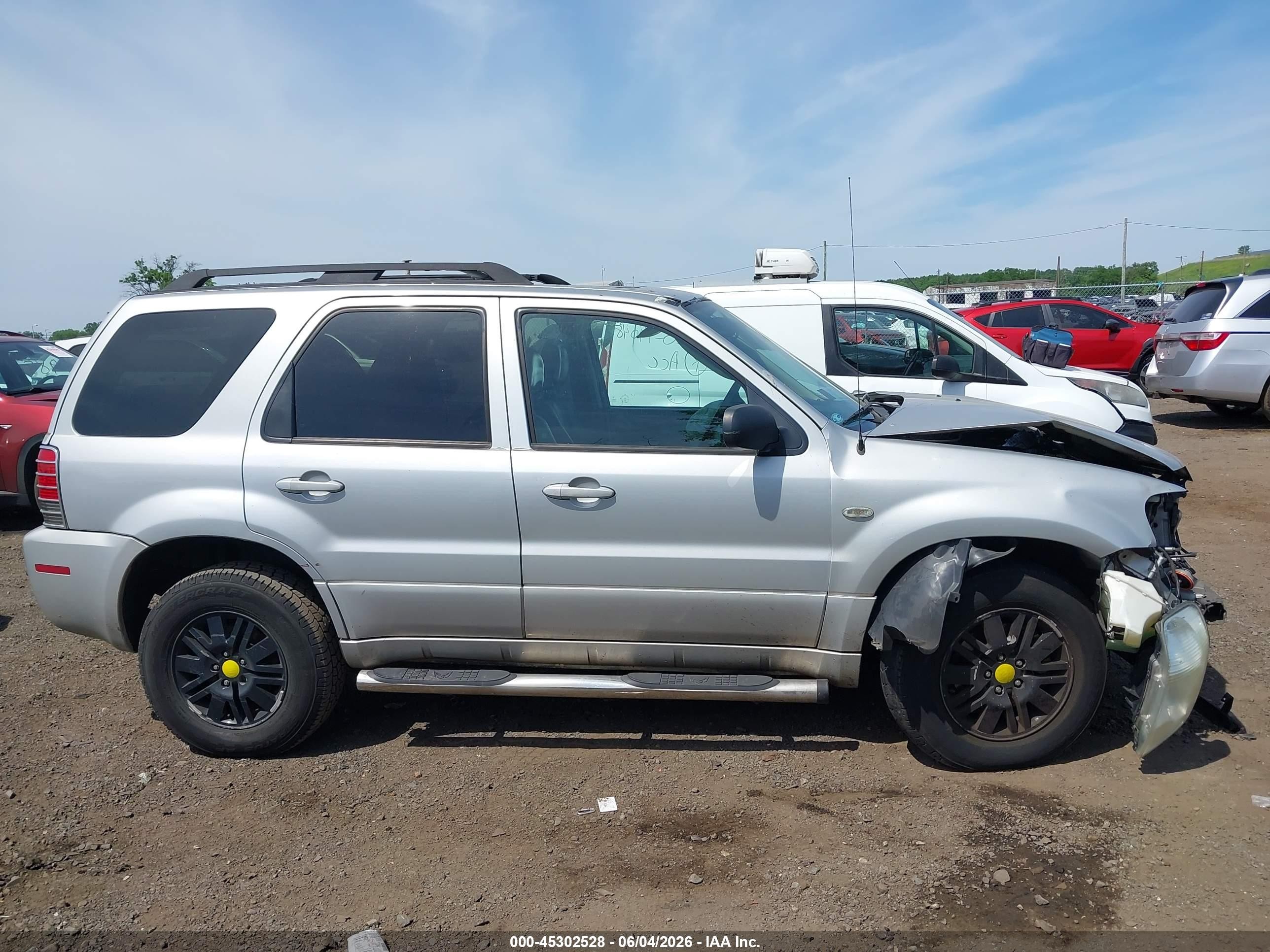 2005 Mercury Mariner Luxury/premier Silver vin: 4M2YU57125DJ08441