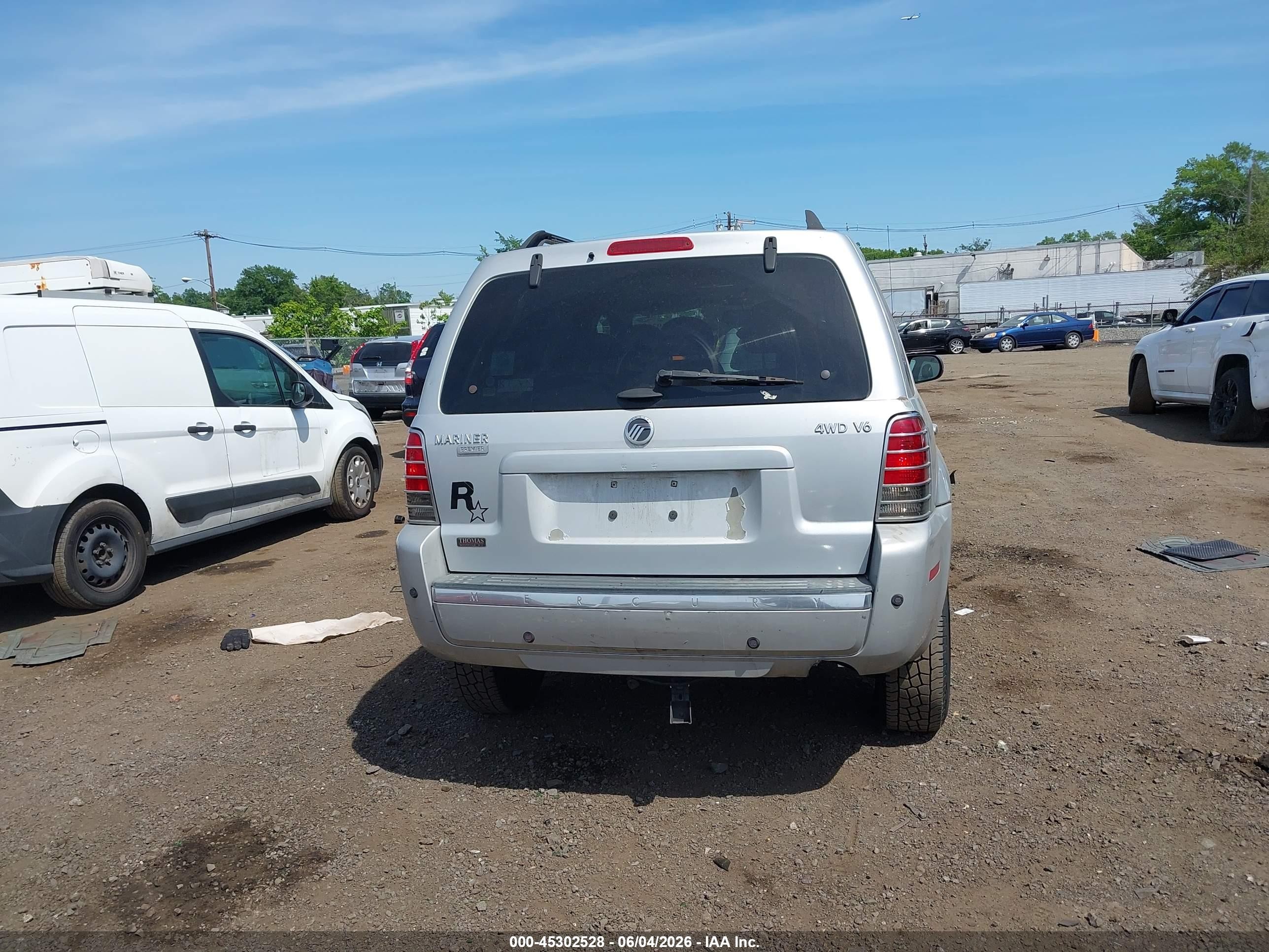 2005 Mercury Mariner Luxury/premier Silver vin: 4M2YU57125DJ08441
