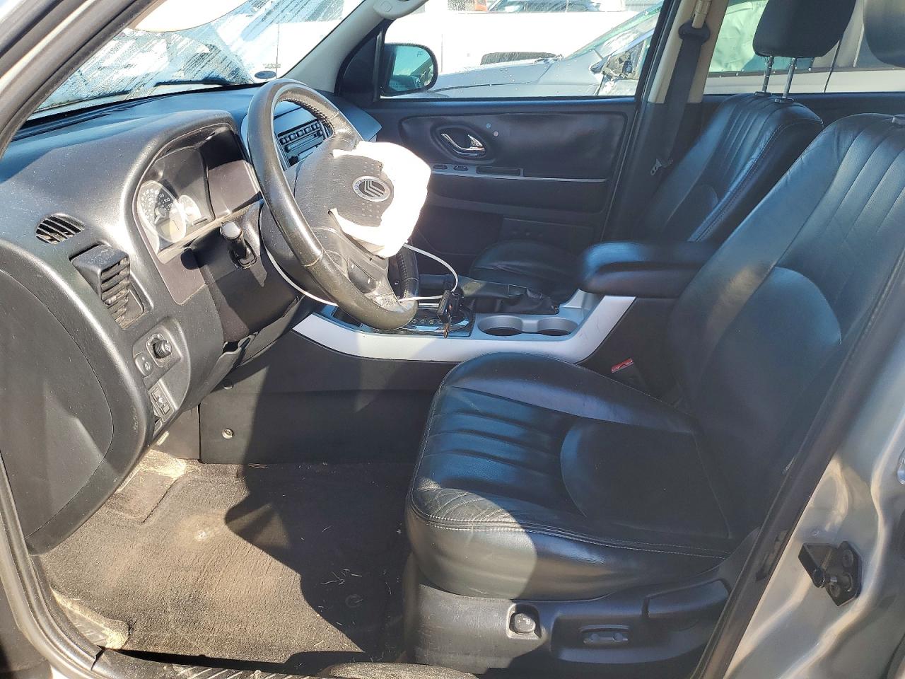 2005 Mercury Mariner Silver vin: 4M2YU57135DJ25331