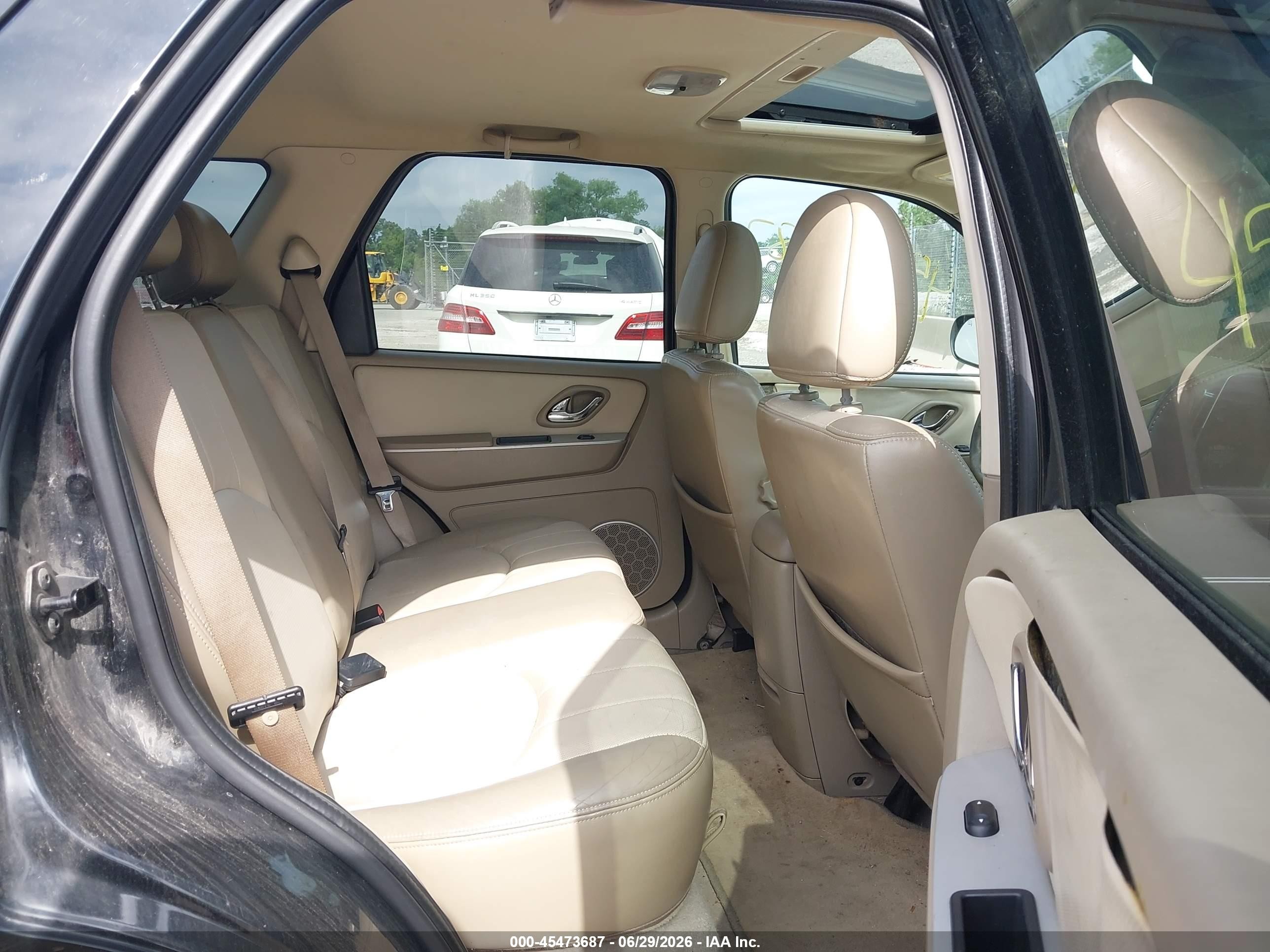 2005 Mercury Mariner Luxury/premier Черный vin: 4M2YU57155DJ04464
