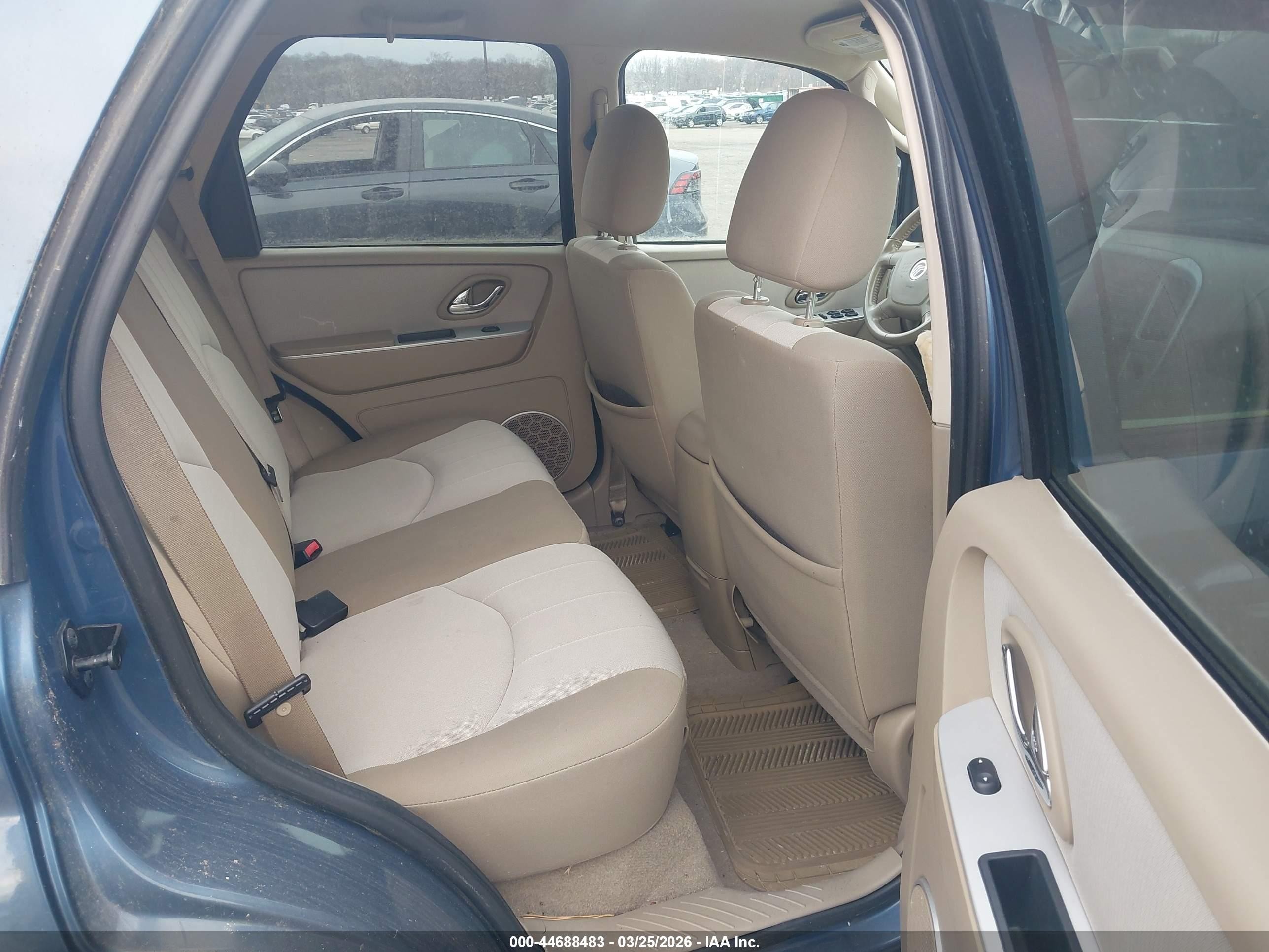 2005 Mercury Mariner Convenience Синий vin: 4M2YU57Z05DJ24367