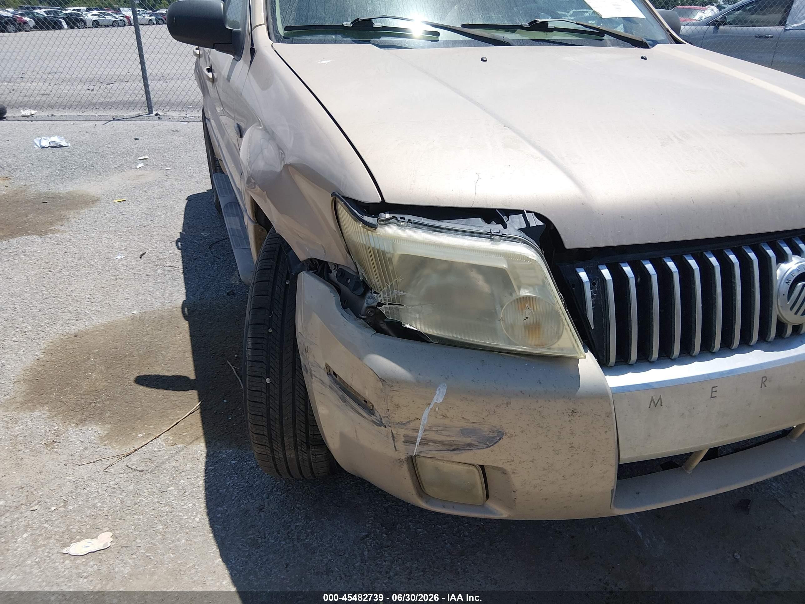 2007 Mercury Mariner Convenience Gold vin: 4M2YU80Z57KJ01712
