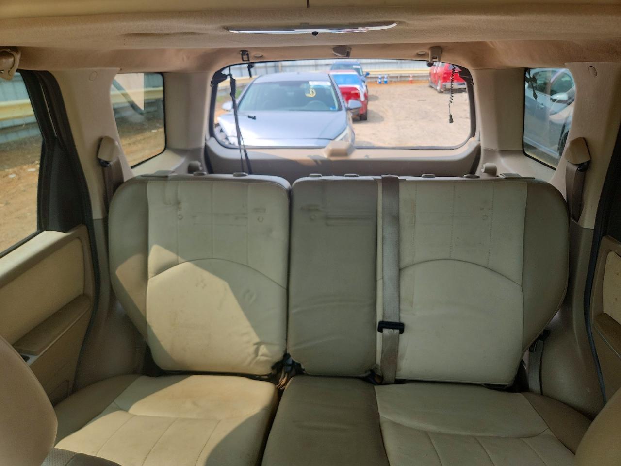 2007 Mercury Mariner Luxury Серебряный vin: 4M2YU81107KJ07264