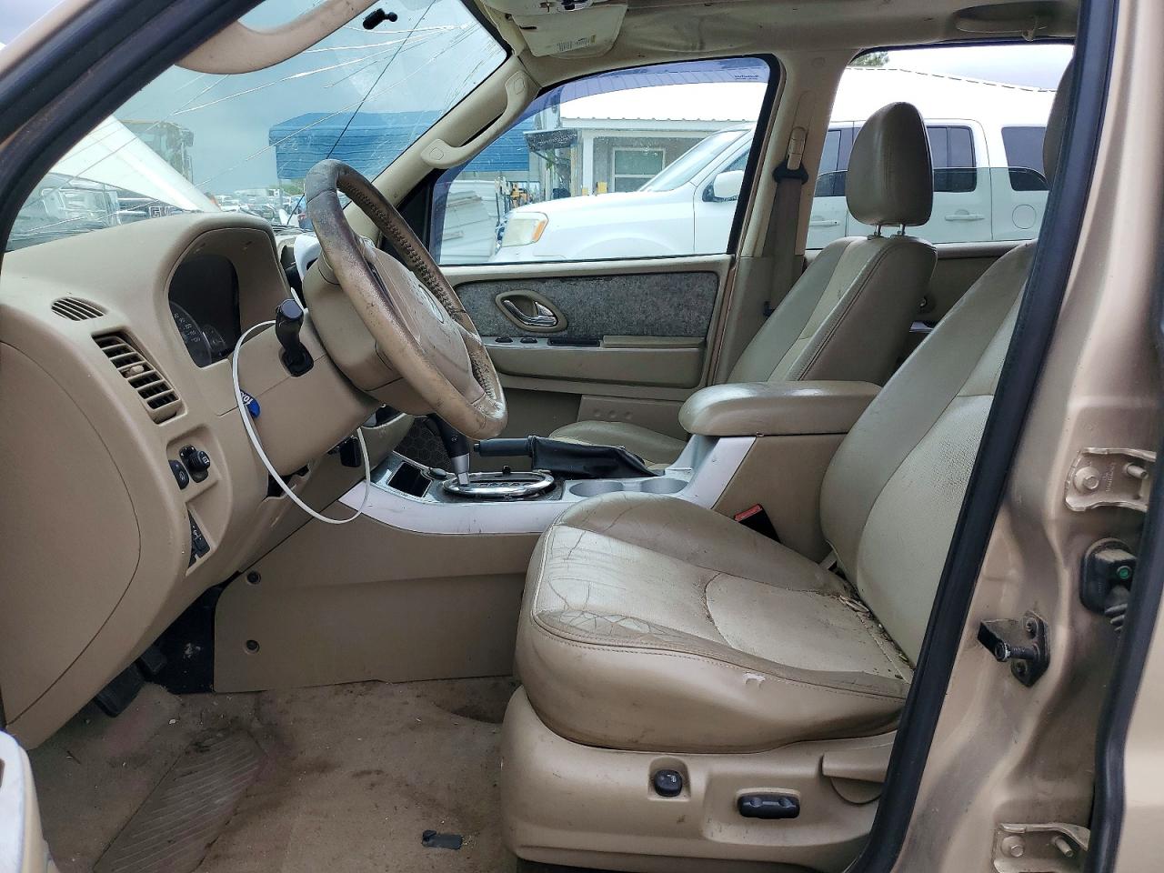 2007 Mercury Mariner Luxury Золотой vin: 4M2YU81117KJ19584