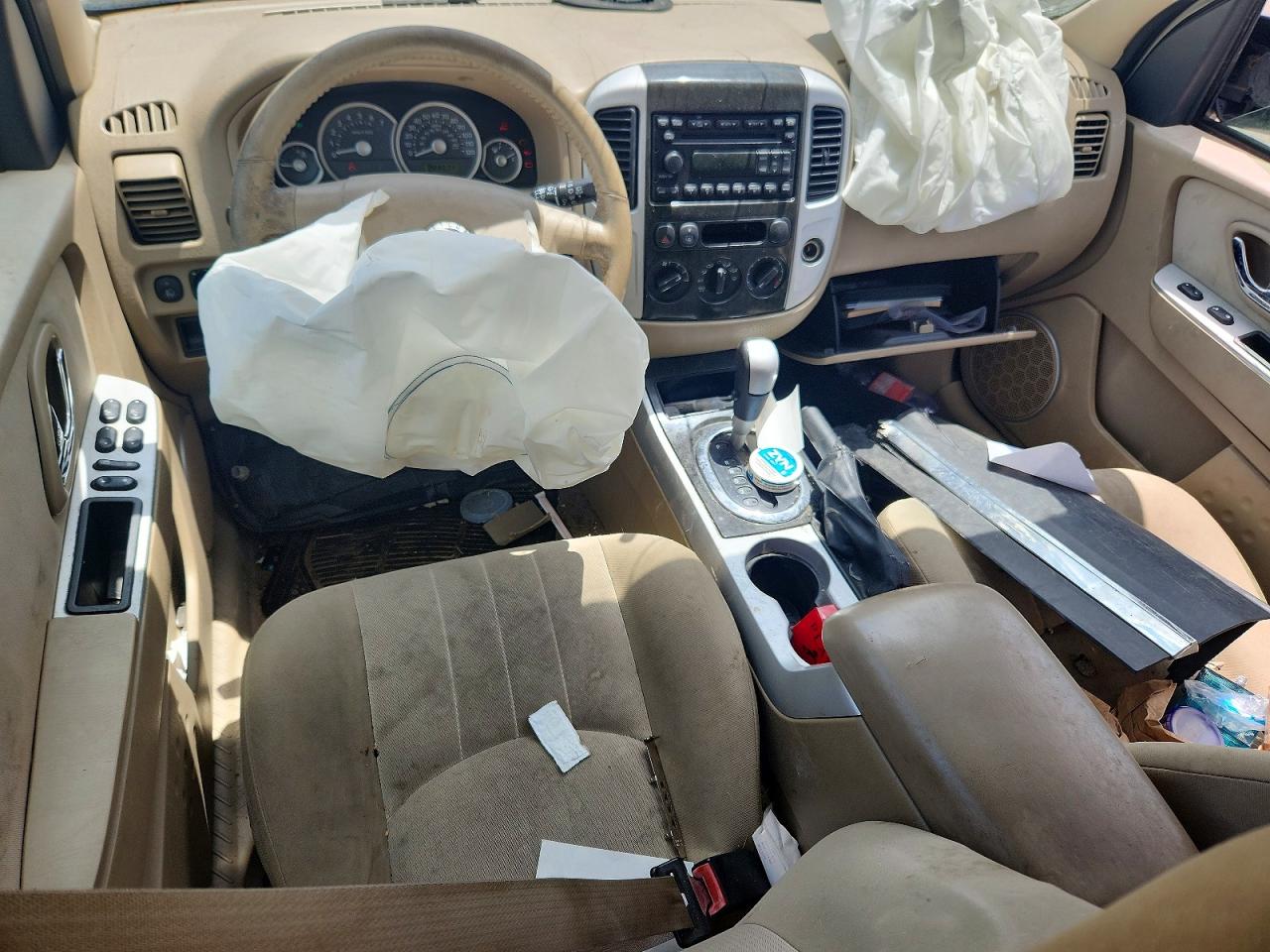 2007 Mercury Mariner Luxury Beige vin: 4M2YU81167KJ00691