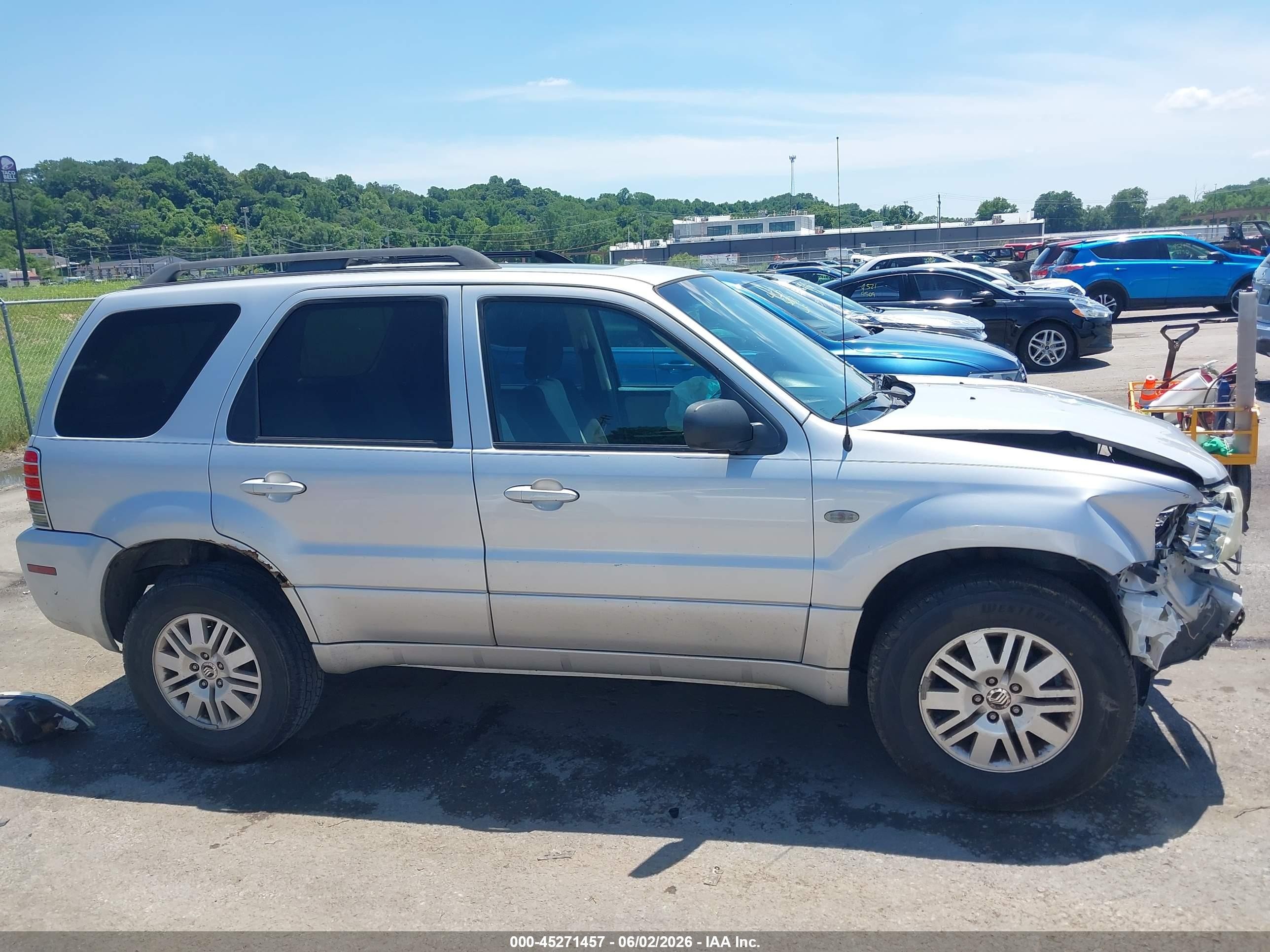 2007 Mercury Mariner Luxury Silver vin: 4M2YU81167KJ03123