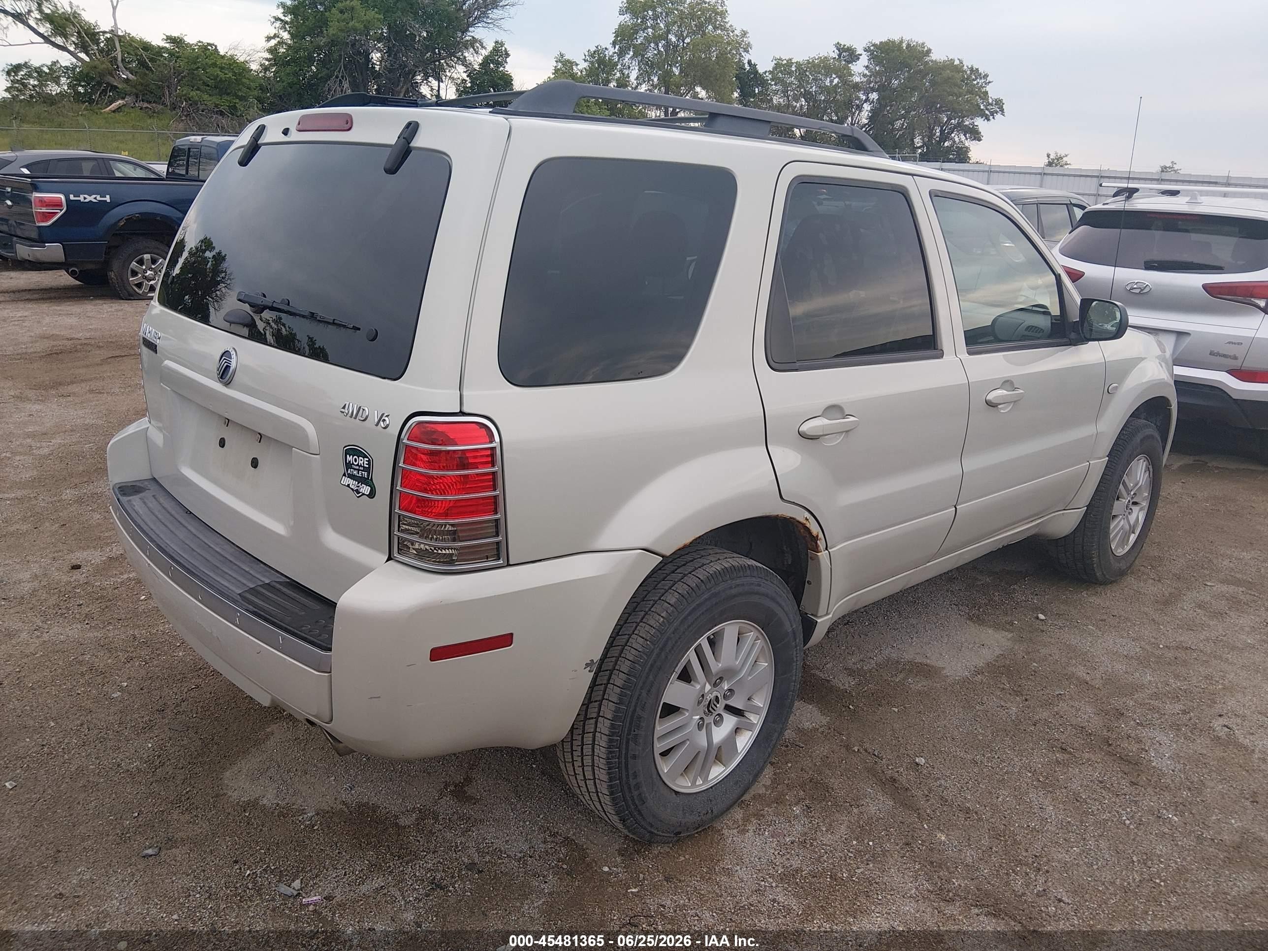 2007 Mercury Mariner Luxury Beige vin: 4M2YU91157KJ12367