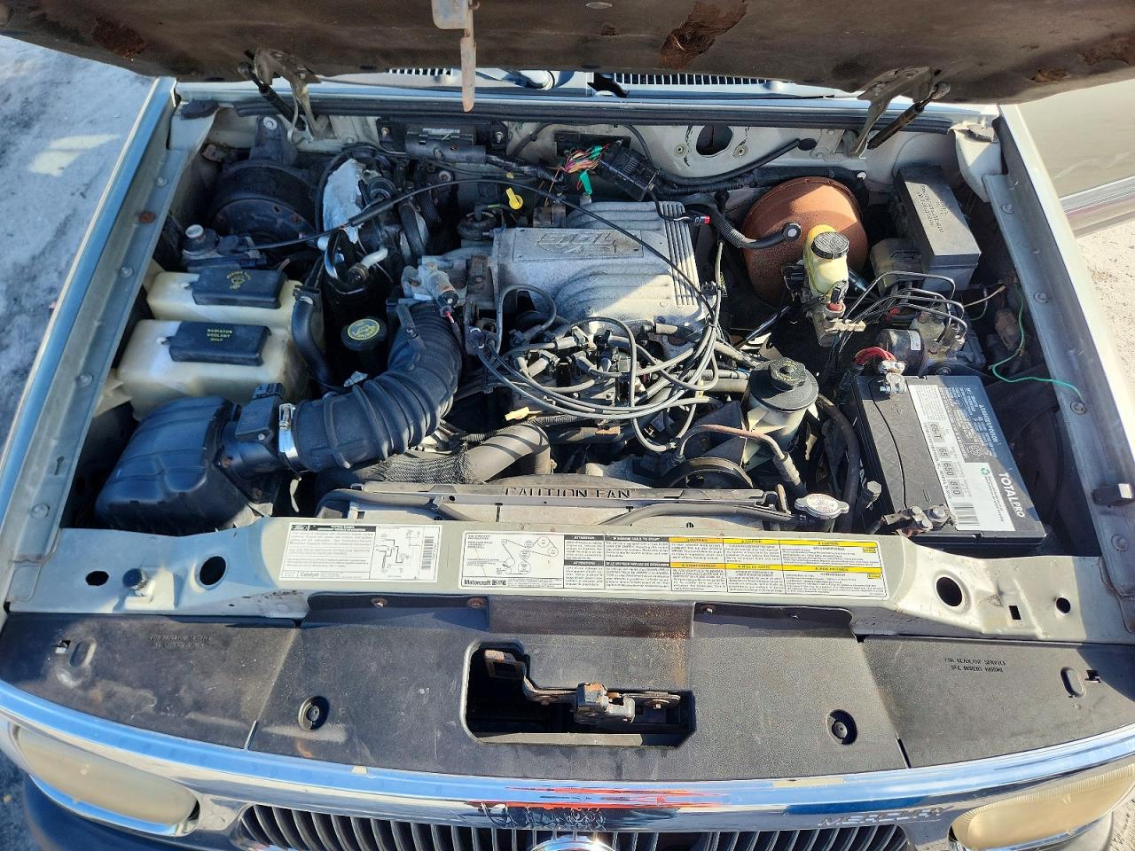 1999 Mercury Mountaineer Green vin: 4M2ZU52P1XUJ31129