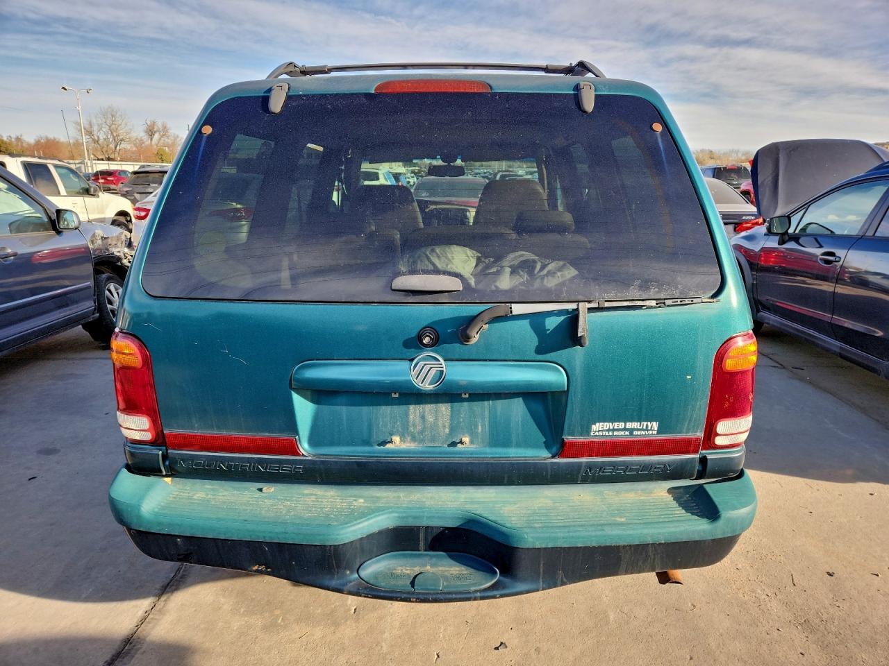 1998 Mercury Mountaineer Green vin: 4M2ZU55P5WUJ10939