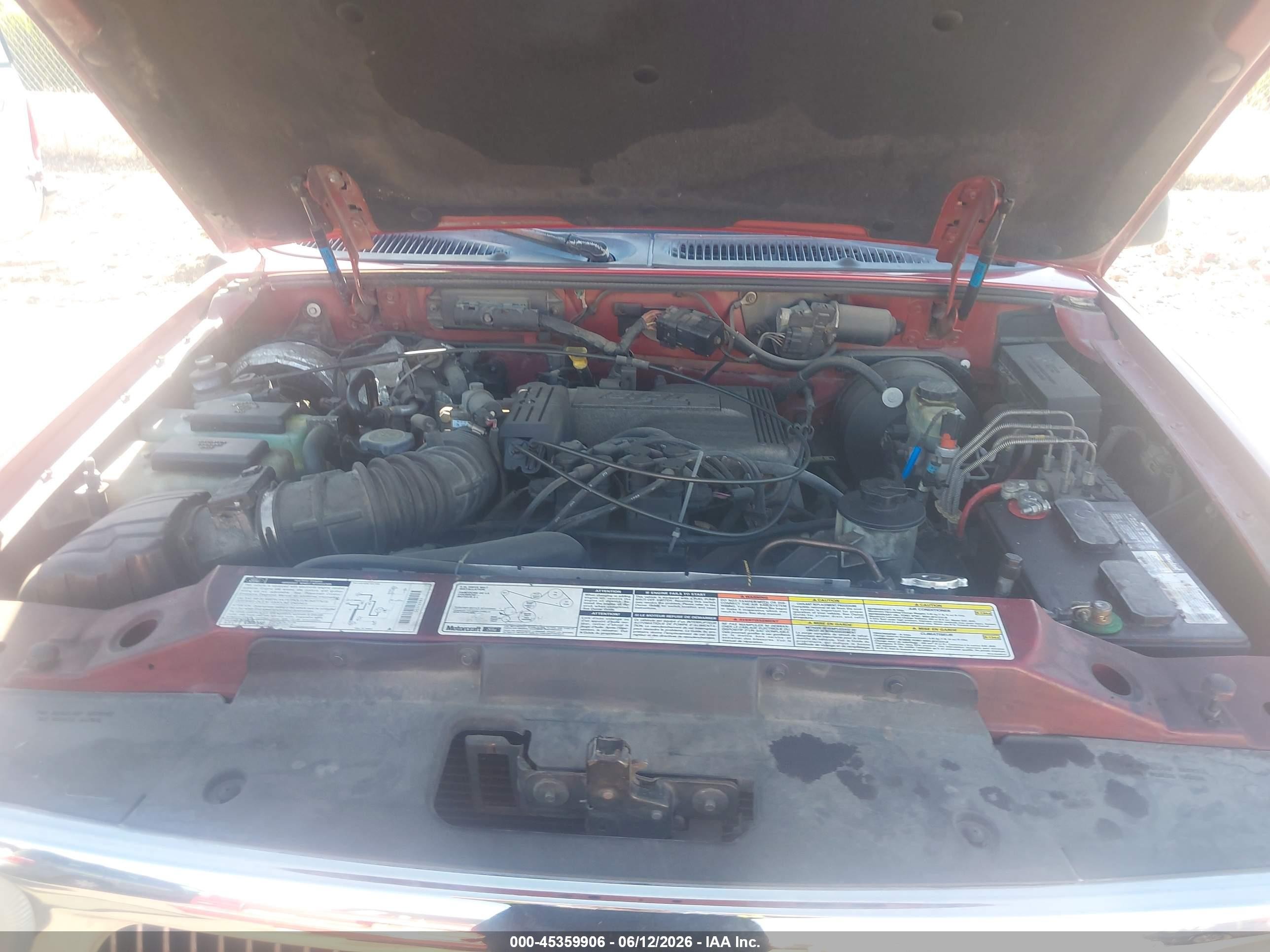 1998 Mercury Mountaineer   Red vin: 4M2ZU55P6WUJ40239