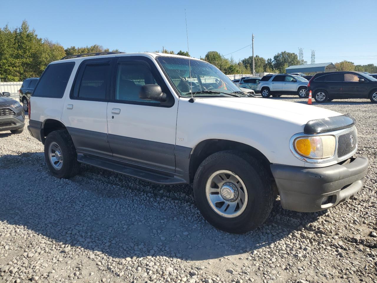 1999 Mercury Mountaineer White vin: 4M2ZU55P8XUJ39871